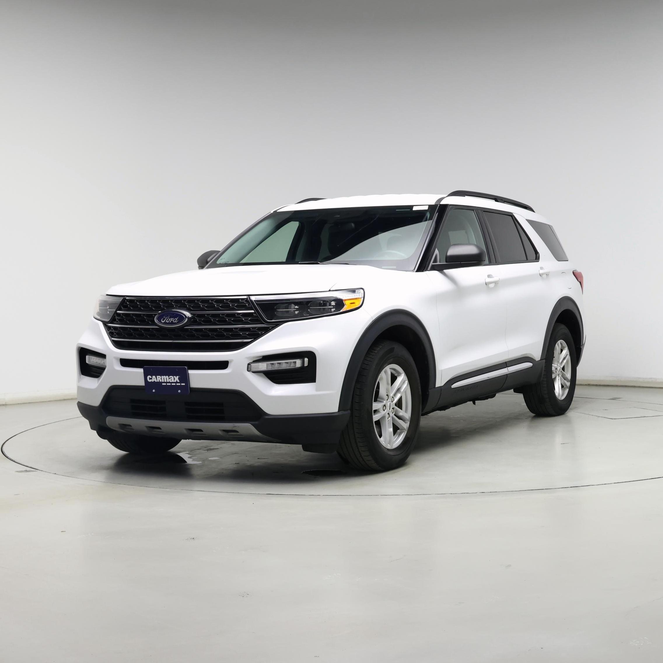 Thumbnail: 2023 Ford Explorer - 4