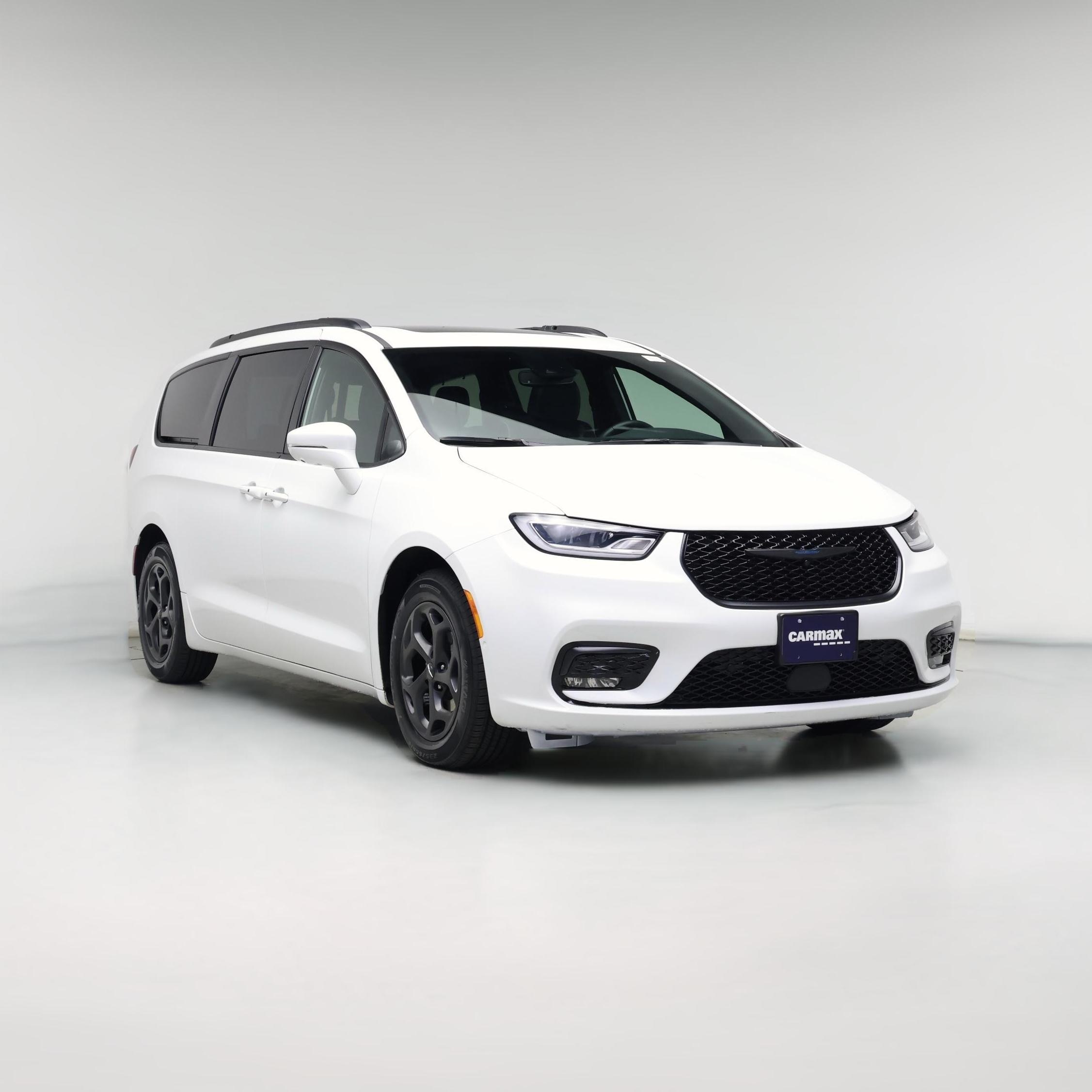 Thumbnail: 2021 Chrysler Pacifica - 1