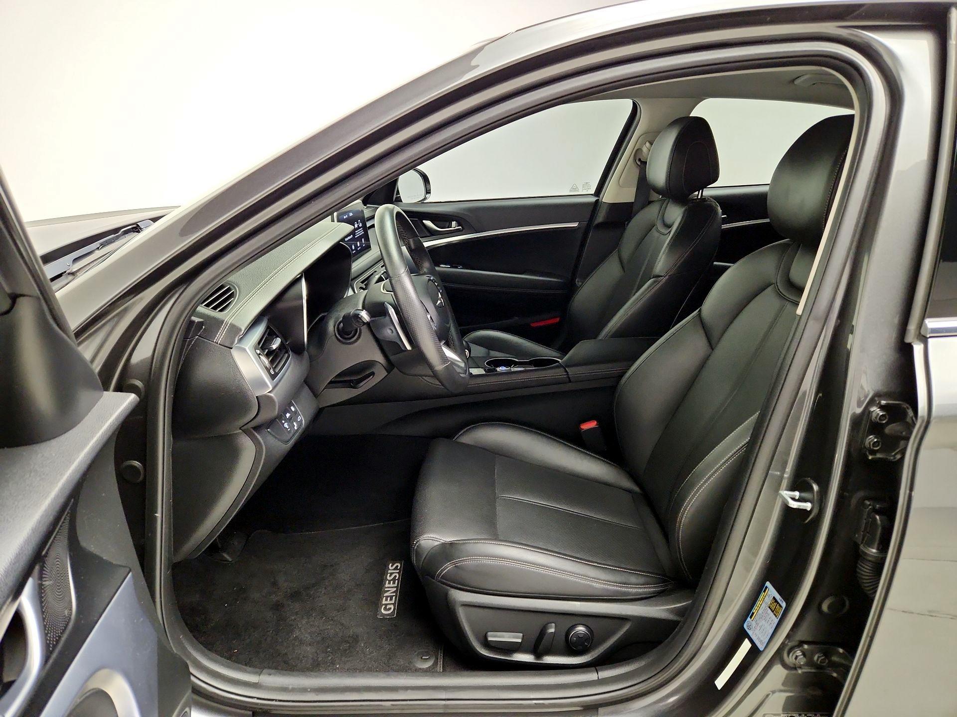 Thumbnail: 2021 Genesis G70 - 11