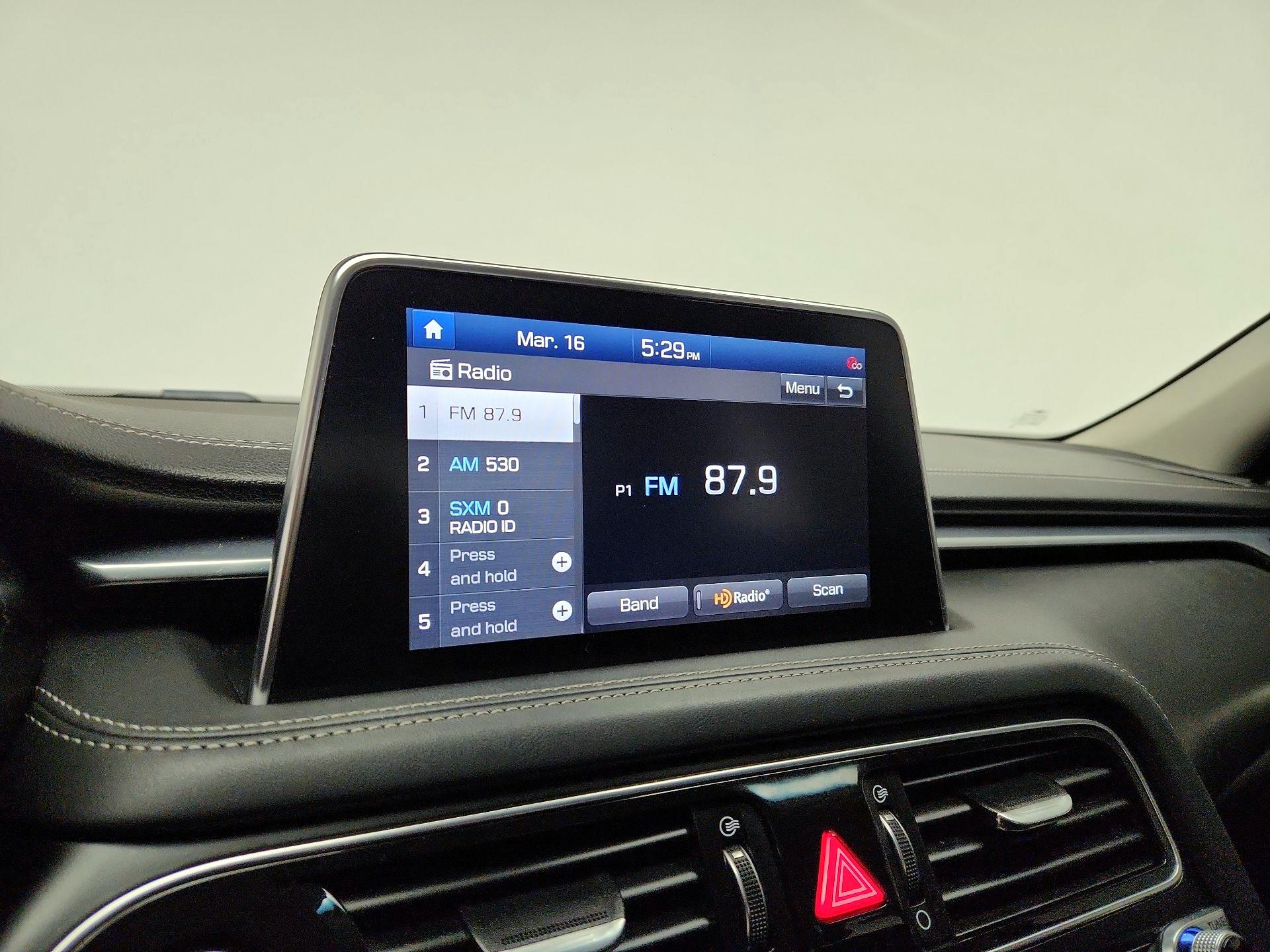 Thumbnail: 2021 Genesis G70 - 15