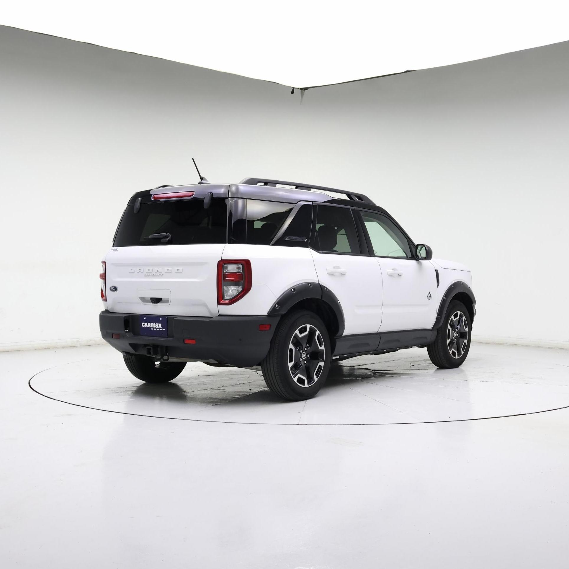 Thumbnail: 2022 Ford Bronco Sport - 8