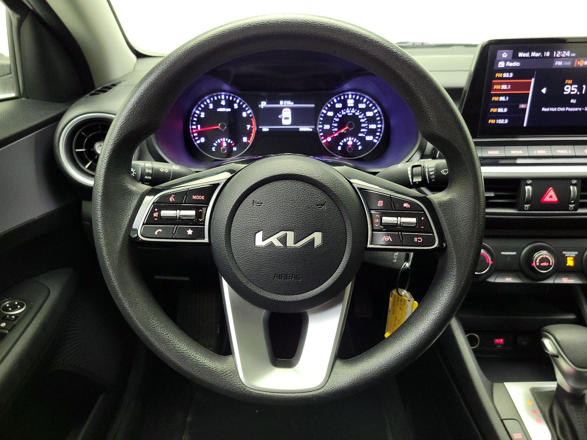 Thumbnail: 2024 Kia Forte - 10