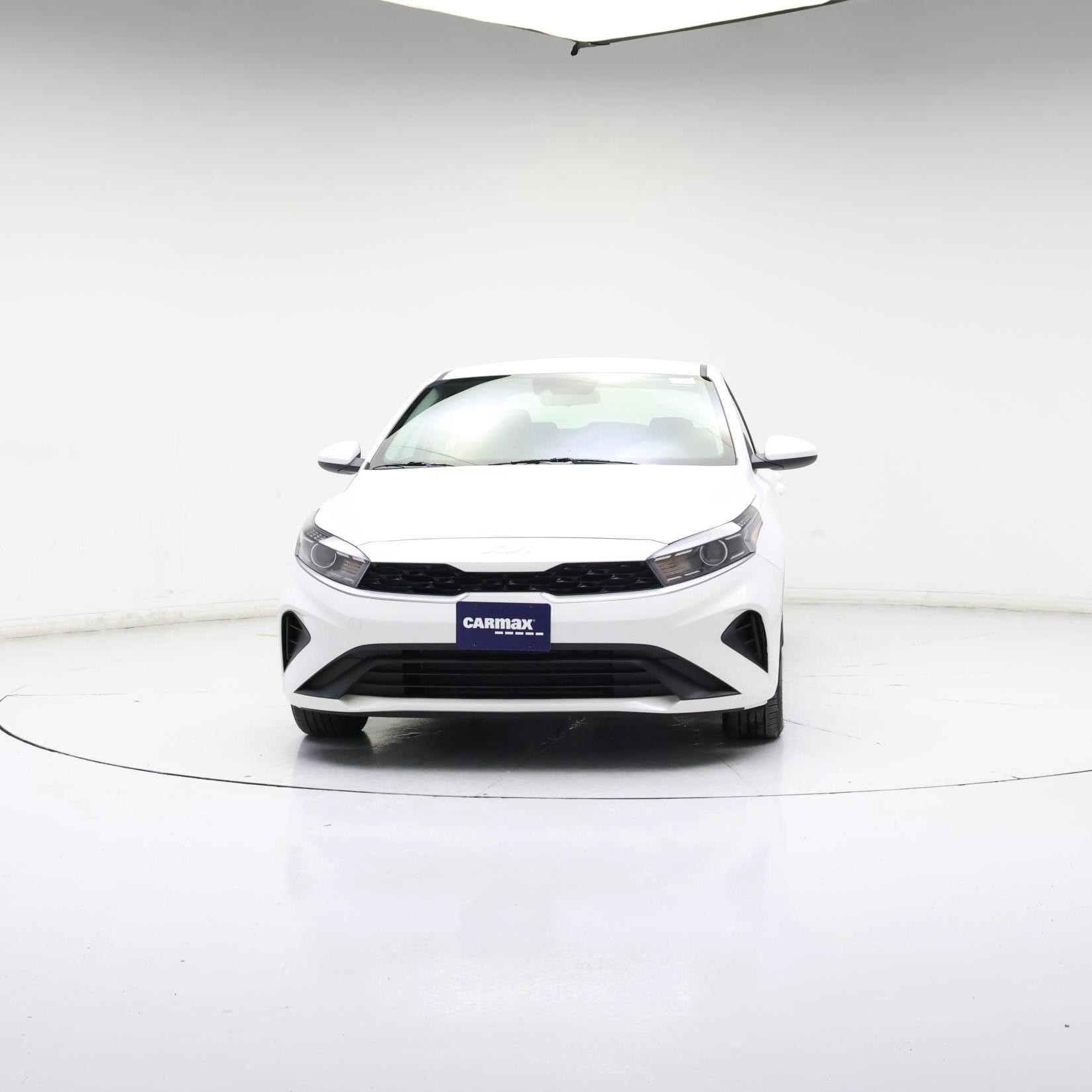 Thumbnail: 2024 Kia Forte - 5