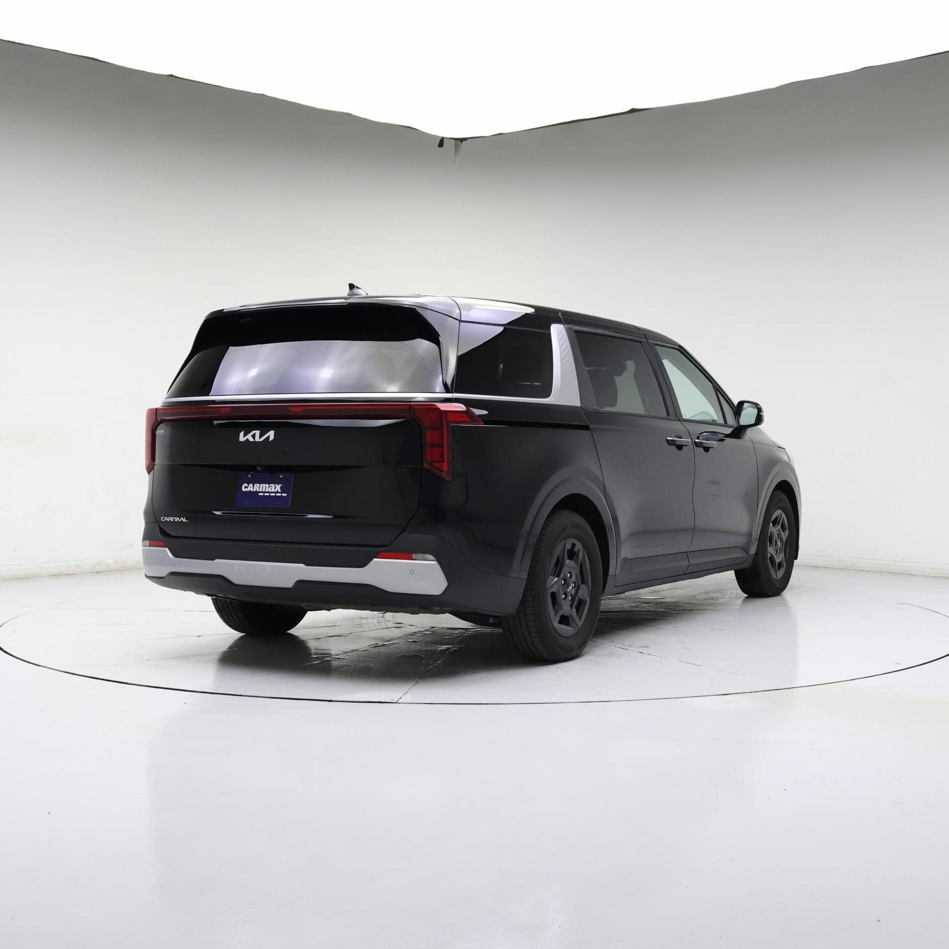 Thumbnail: 2025 Kia Carnival - 8