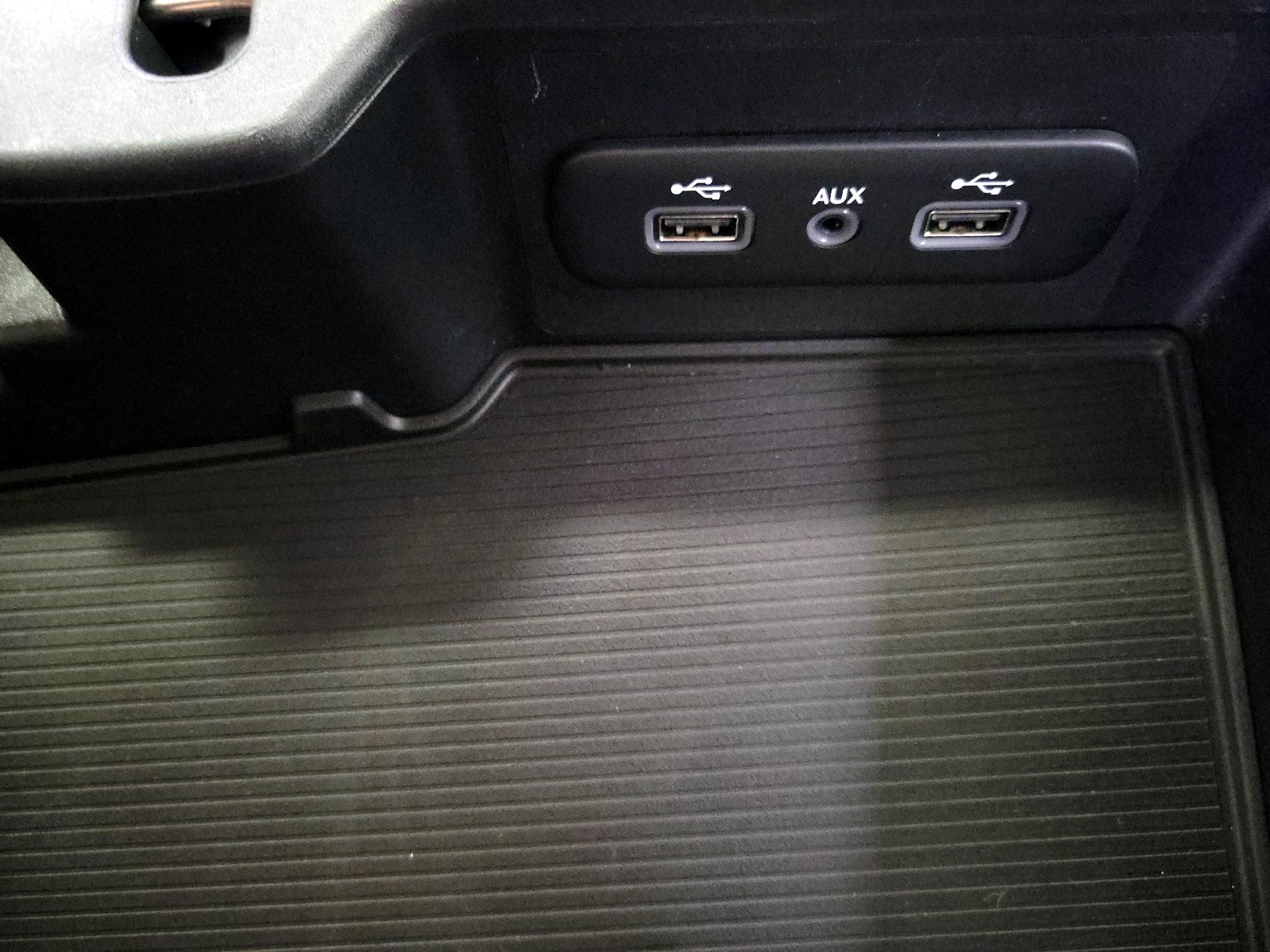 Thumbnail: 2023 RAM 1500 Classic - 18