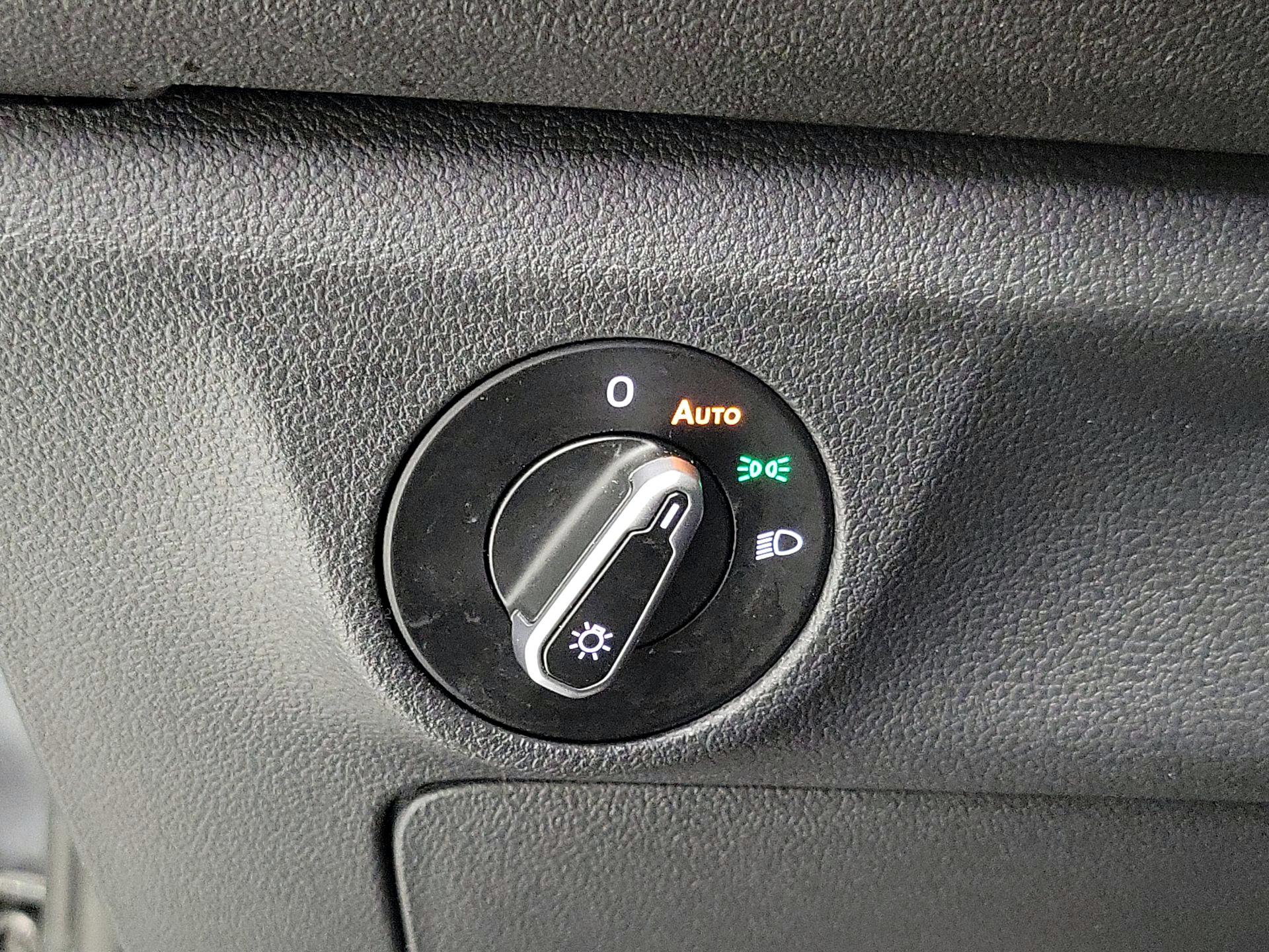 Thumbnail: 2024 Volkswagen Jetta - 13