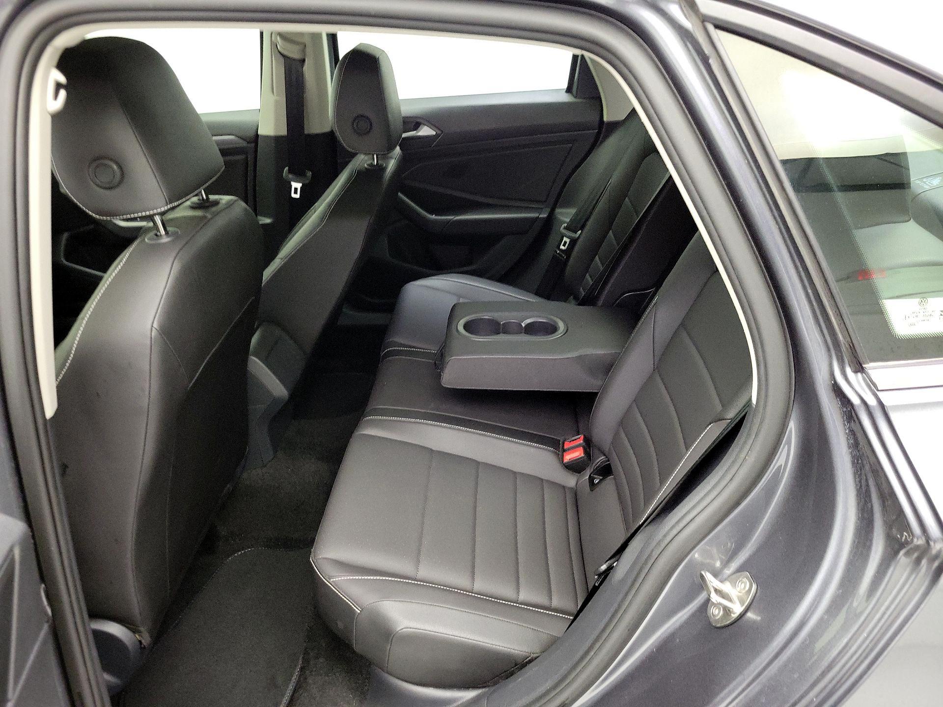 Thumbnail: 2024 Volkswagen Jetta - 19