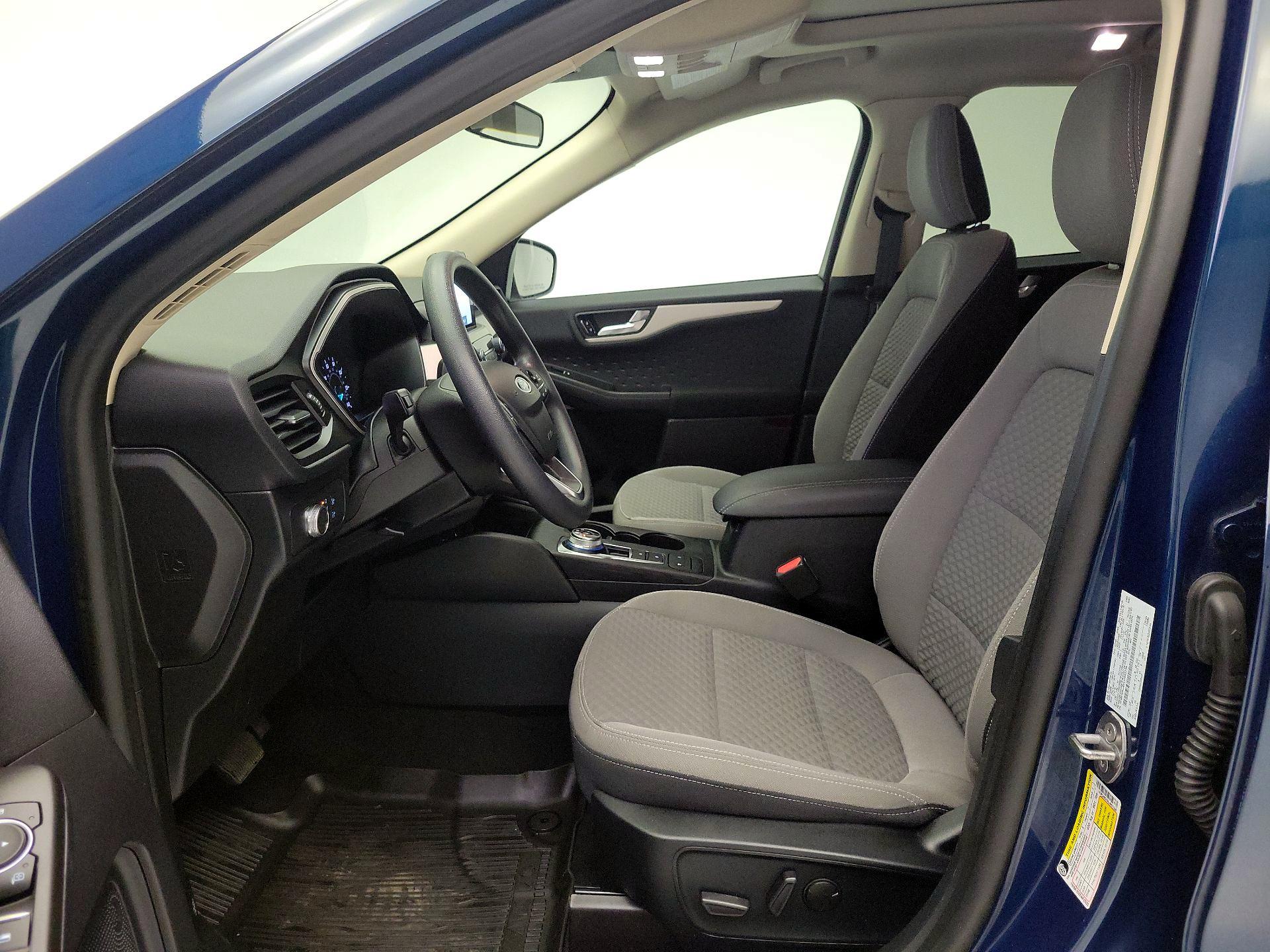 Thumbnail: 2020 Ford Escape - 11