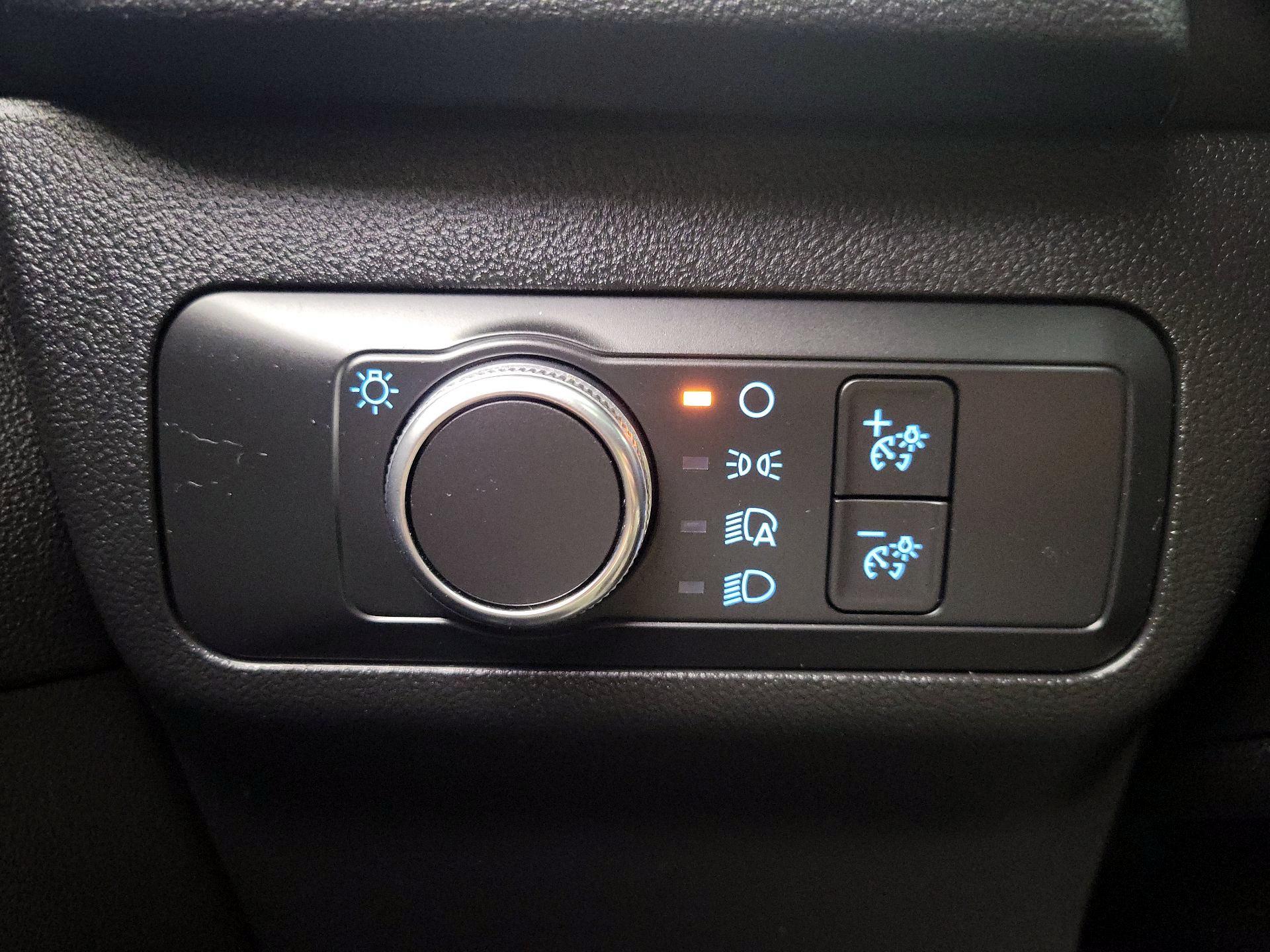 Thumbnail: 2020 Ford Escape - 13