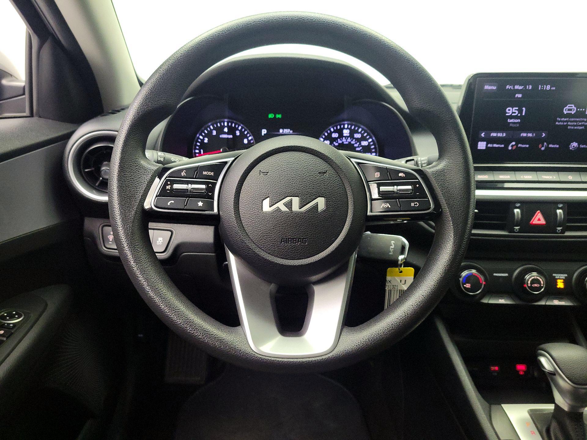 Thumbnail: 2024 Kia Forte - 10