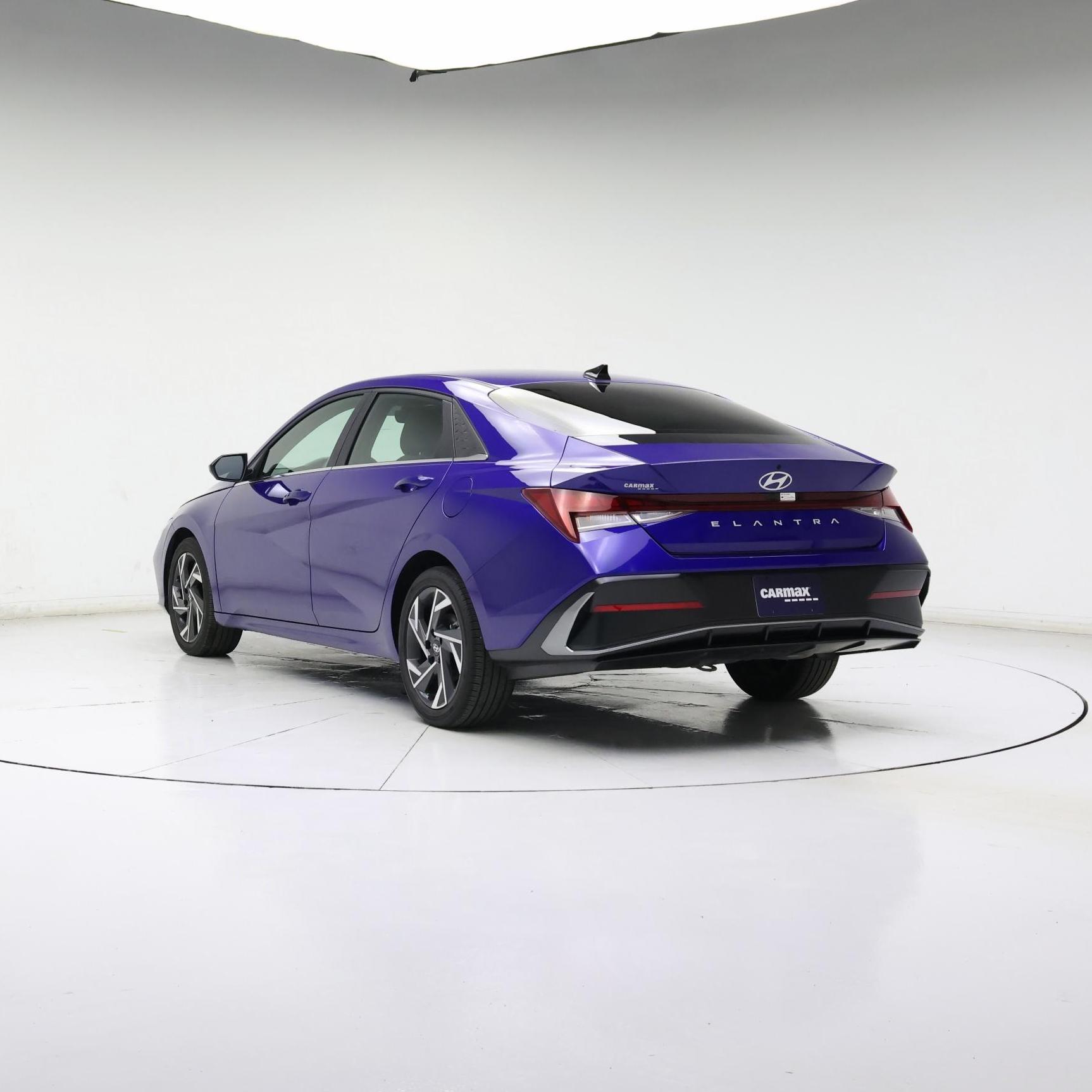 Thumbnail: 2025 Hyundai Elantra - 2