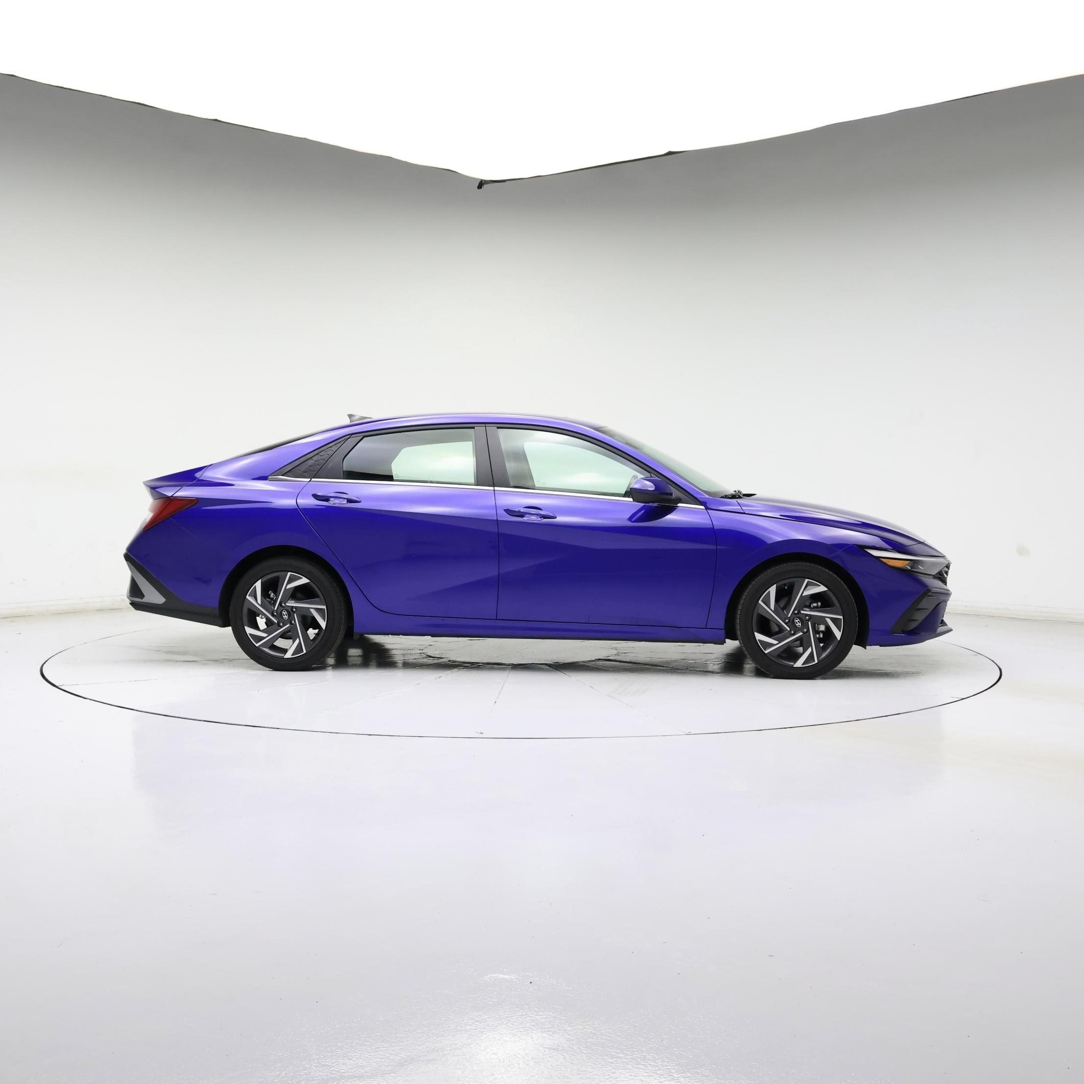 Thumbnail: 2025 Hyundai Elantra - 7