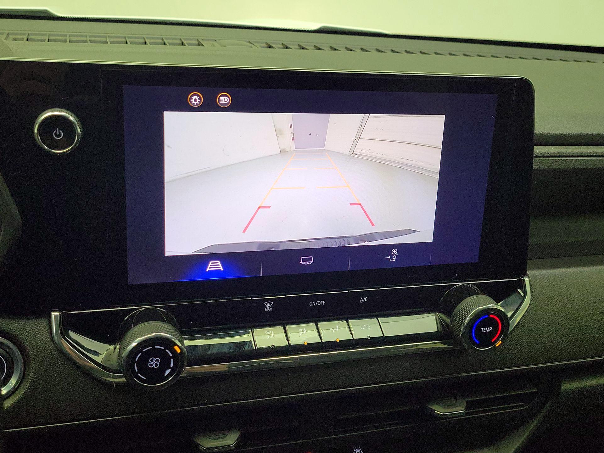 Thumbnail: 2023 Chevrolet Colorado - 14