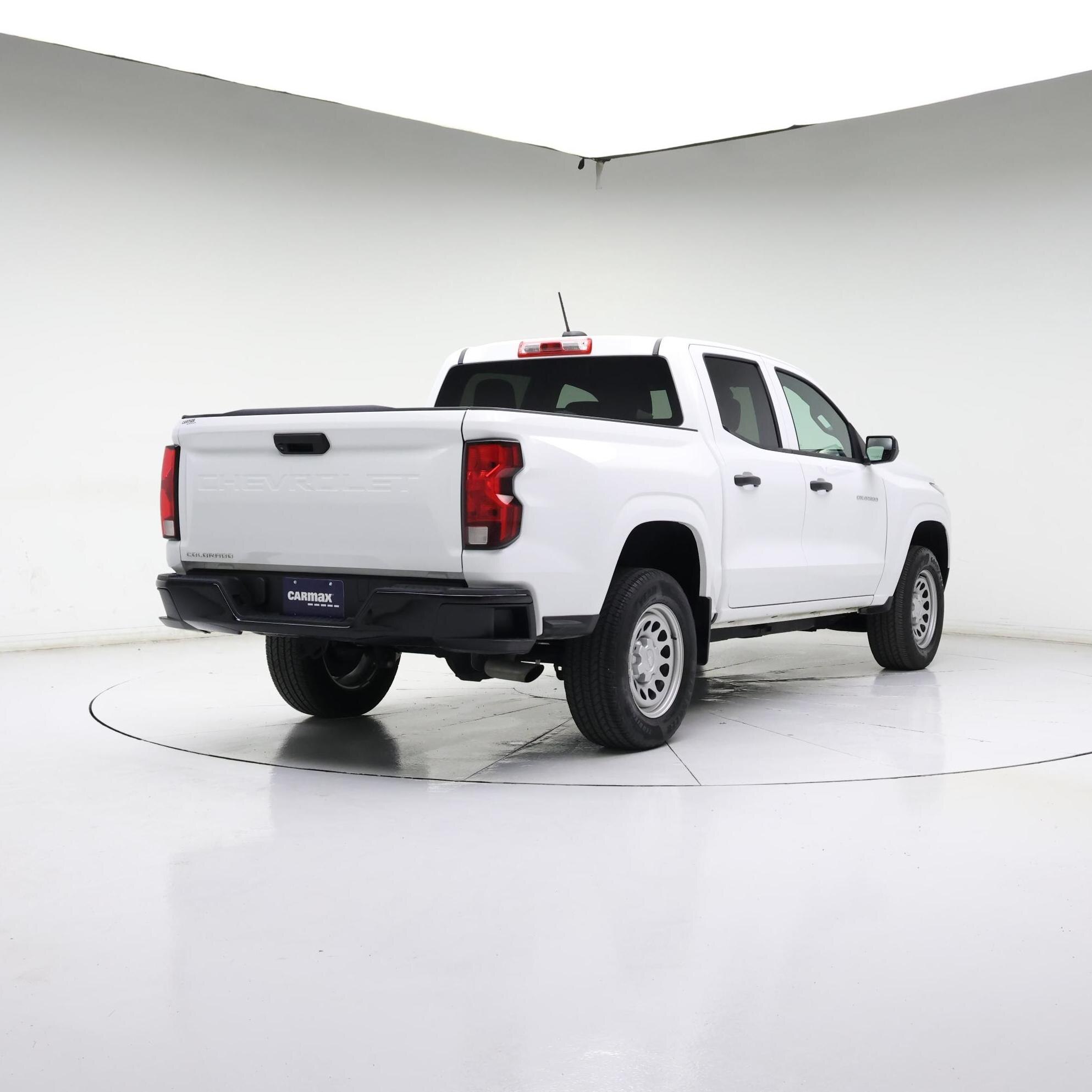 Thumbnail: 2023 Chevrolet Colorado - 4