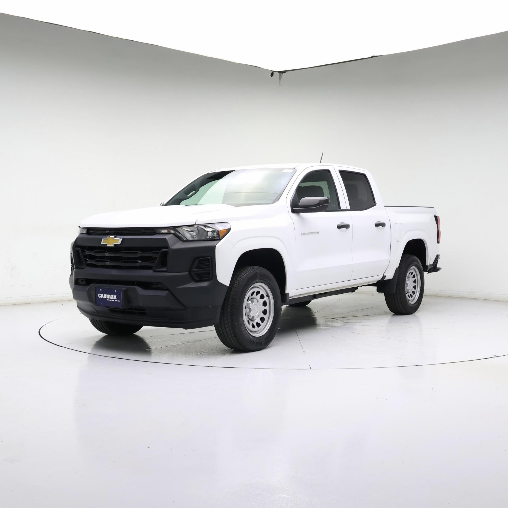 Thumbnail: 2023 Chevrolet Colorado - 8