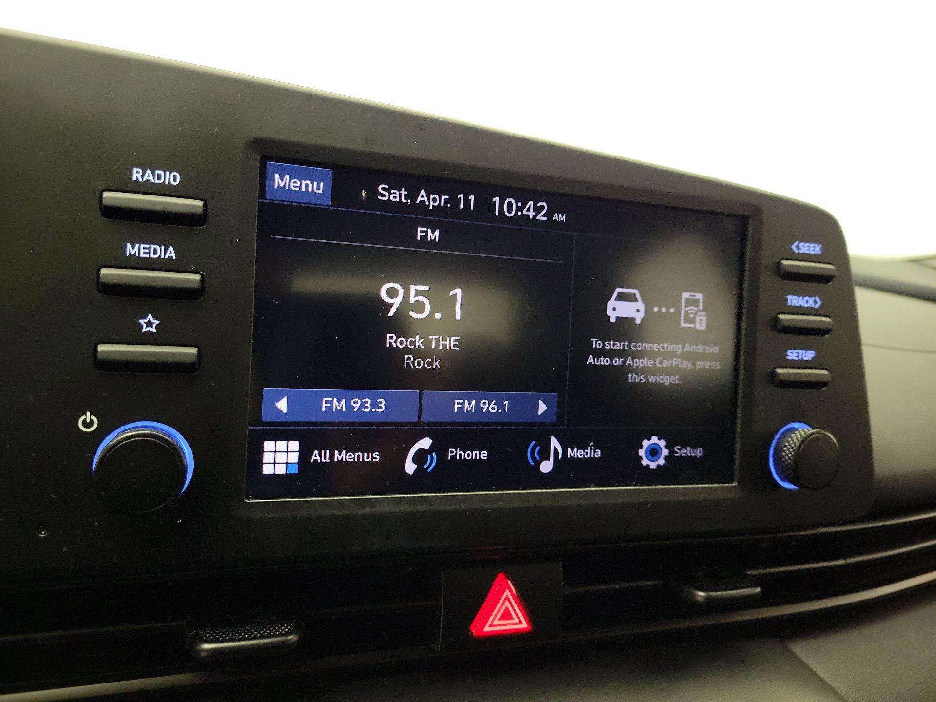 Thumbnail: 2025 Hyundai Elantra - 15