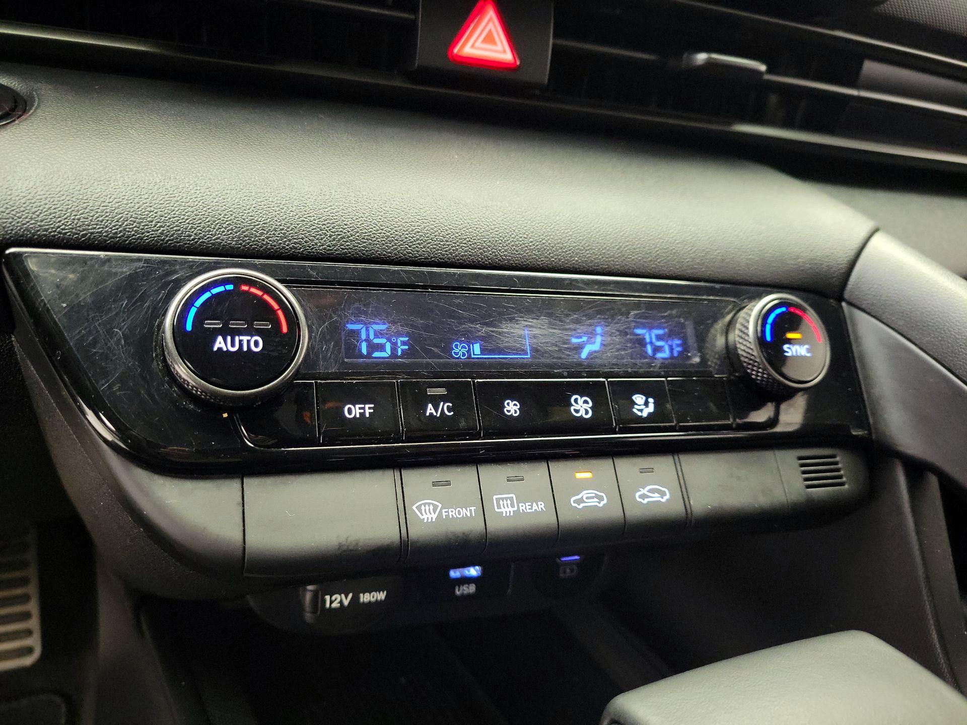 Thumbnail: 2025 Hyundai Elantra - 16