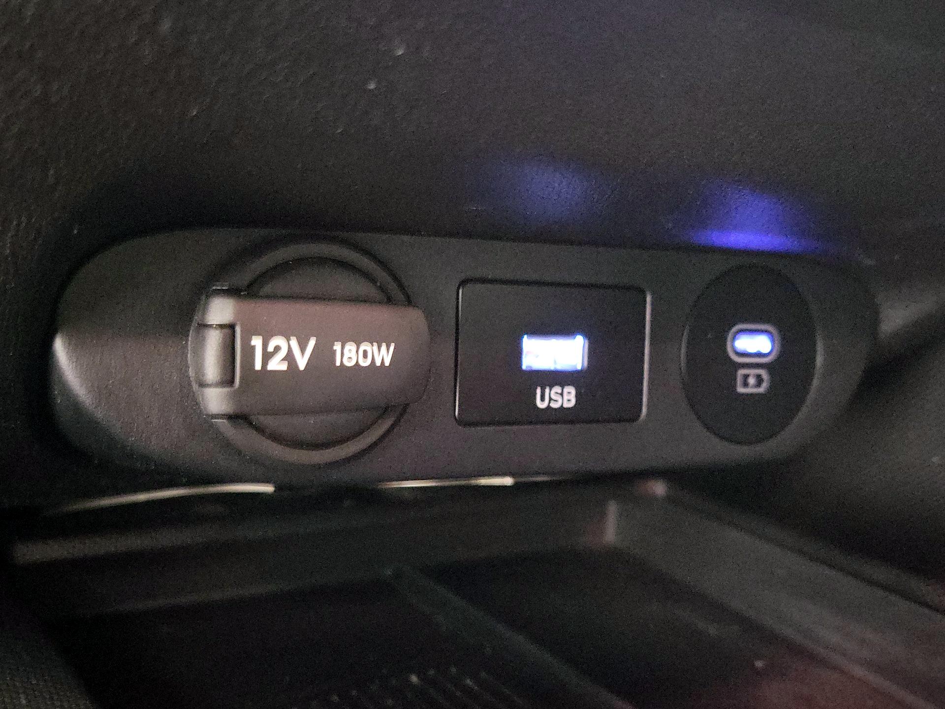 Thumbnail: 2025 Hyundai Elantra - 18