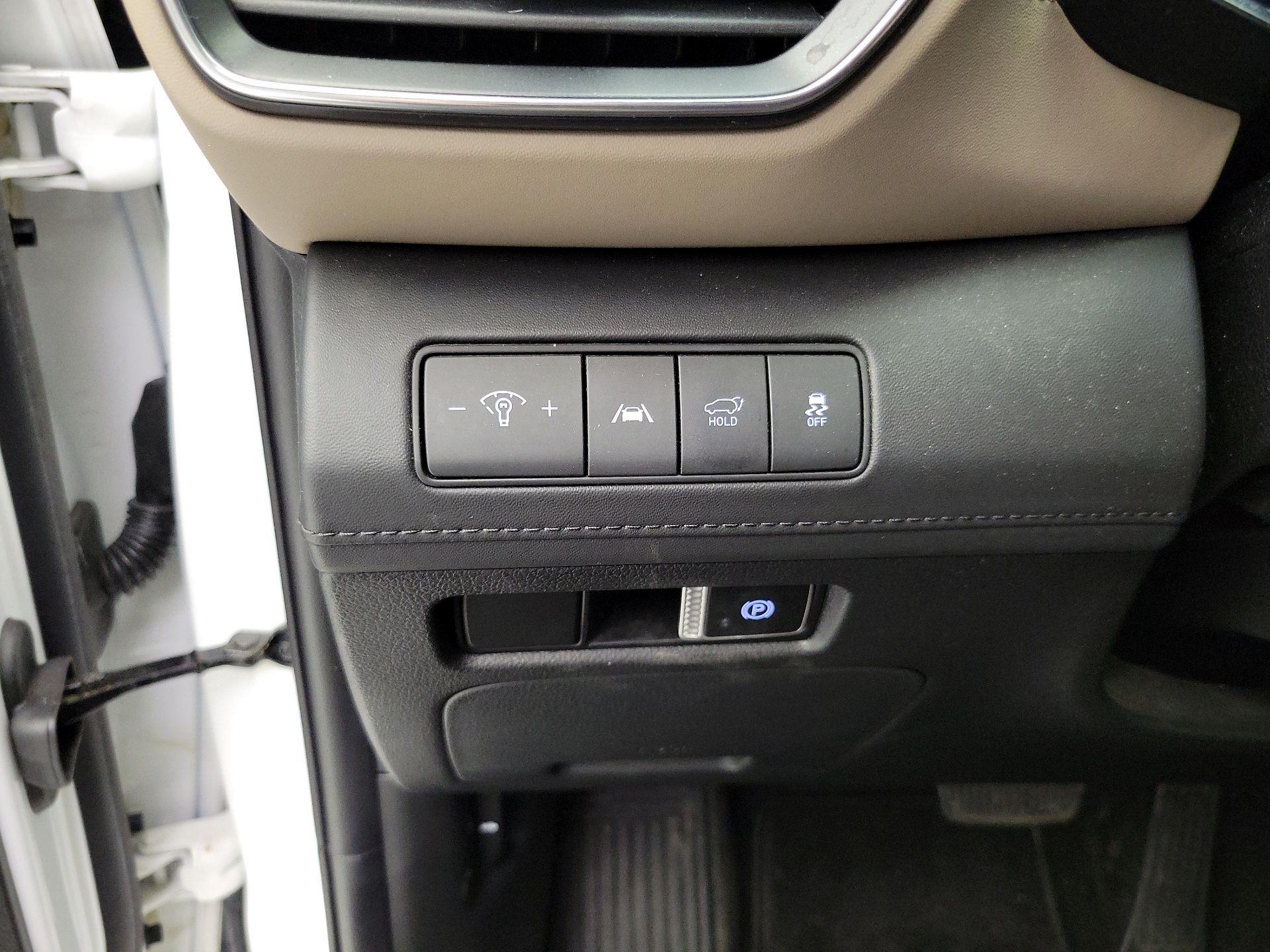 Thumbnail: 2023 Hyundai Santa Fe - 13