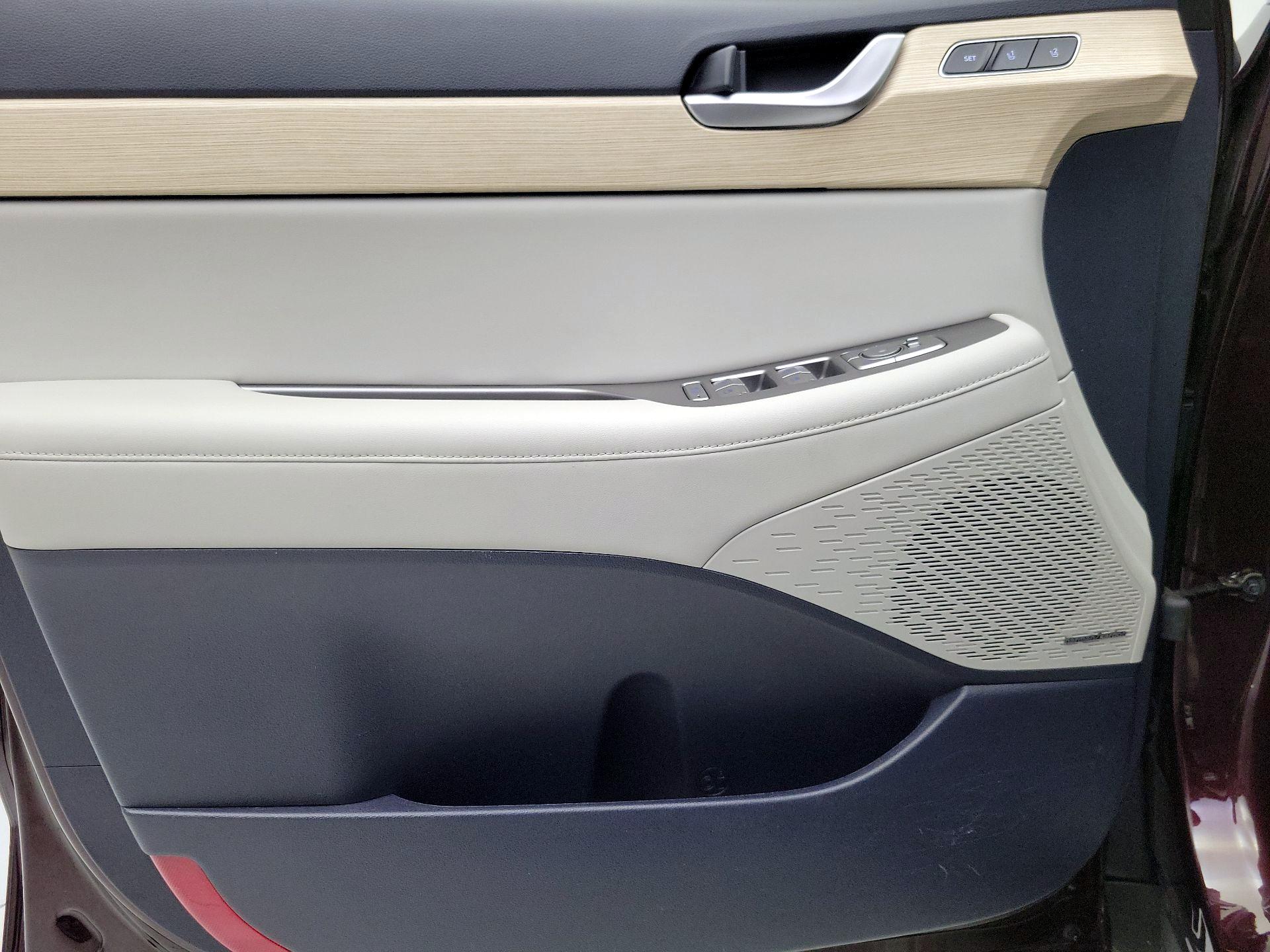 Thumbnail: 2024 Hyundai Palisade - 12