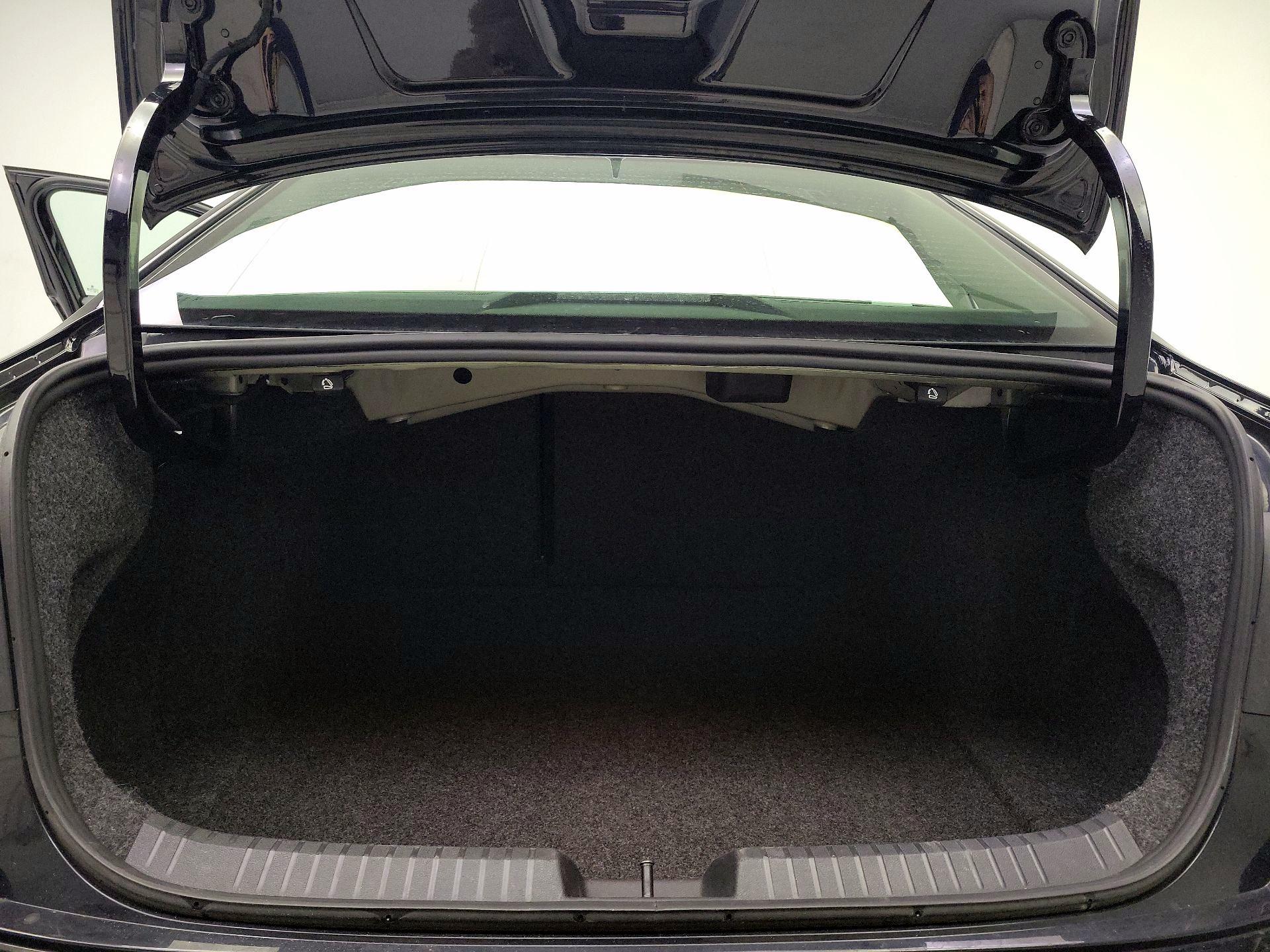 Thumbnail: 2024 Volkswagen Jetta - 20