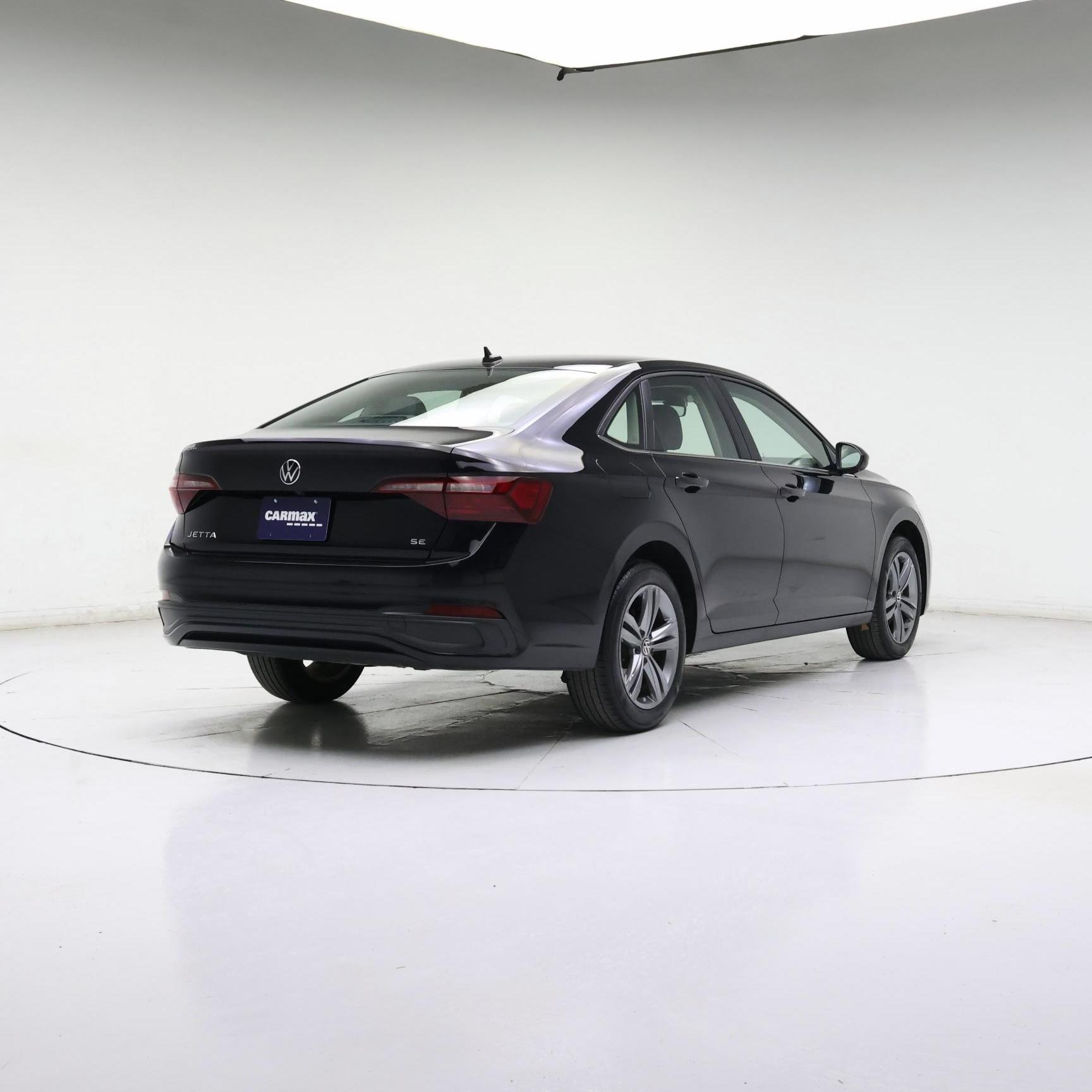 Thumbnail: 2024 Volkswagen Jetta - 8