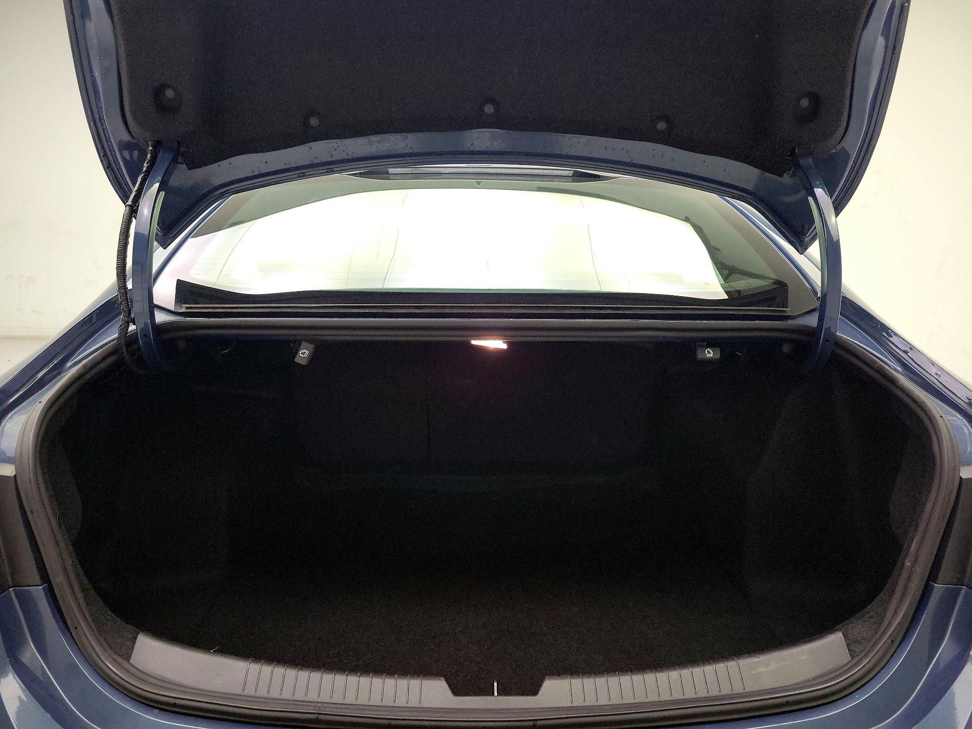 Thumbnail: 2024 Chevrolet Malibu - 20