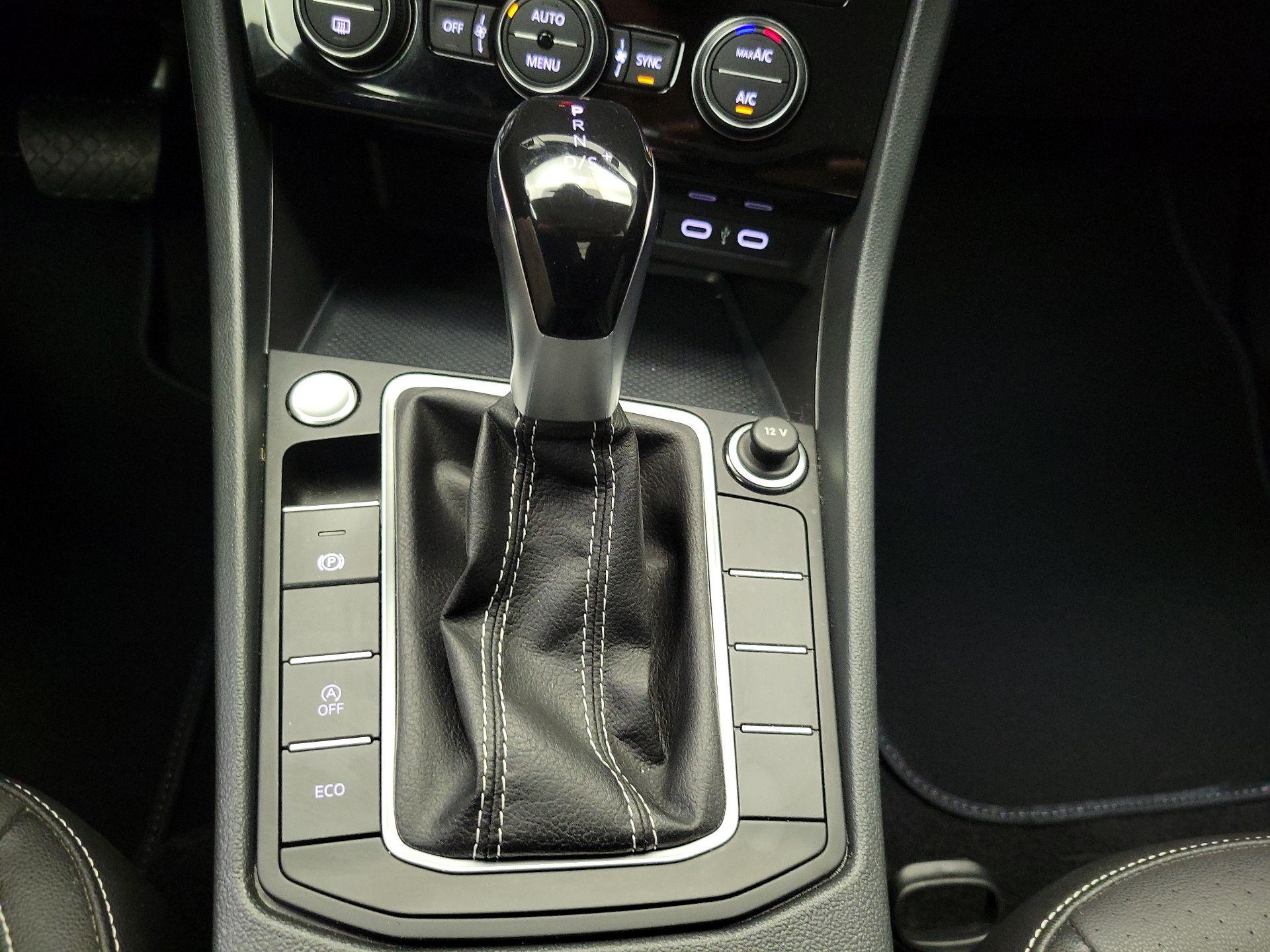 Thumbnail: 2024 Volkswagen Jetta - 17