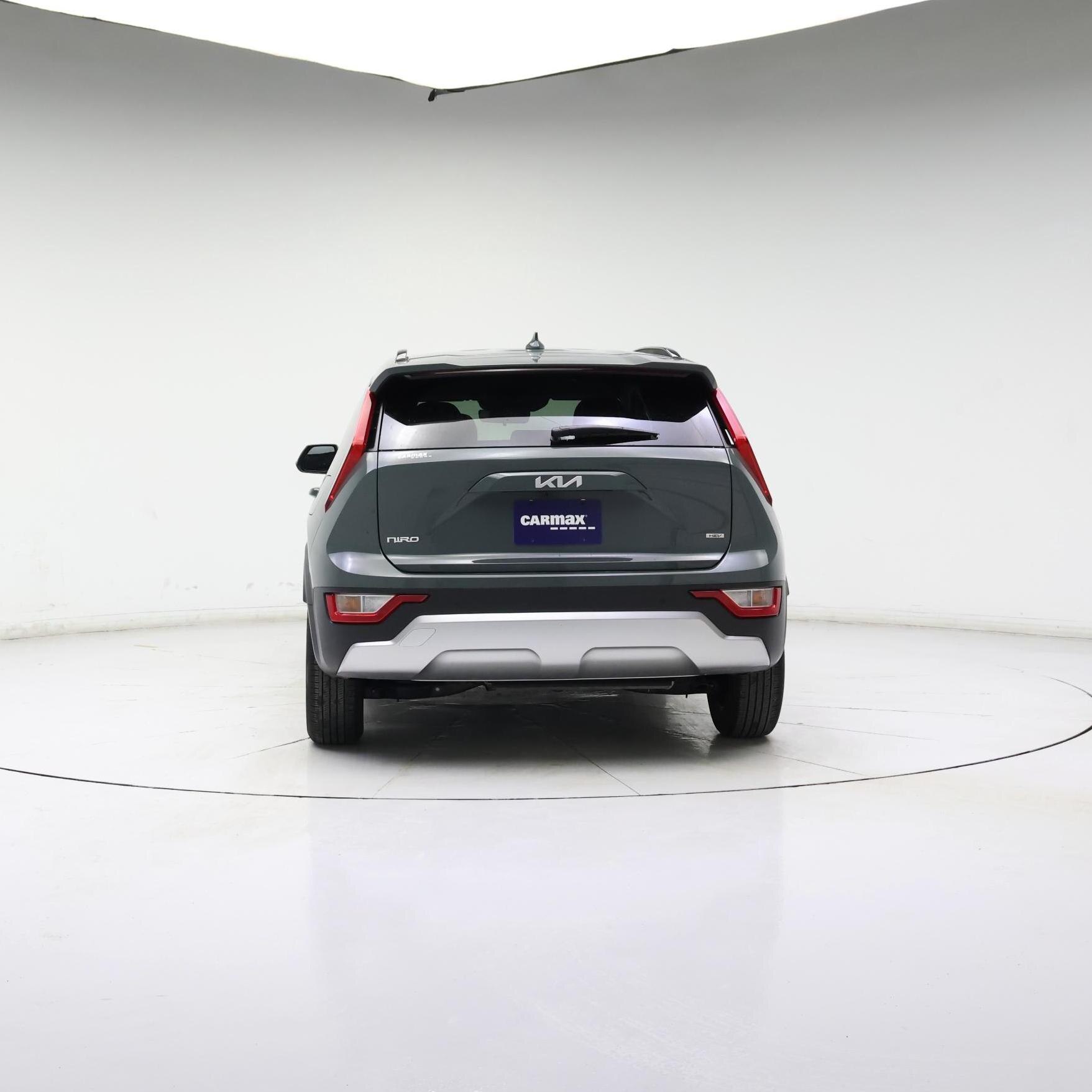 Thumbnail: 2024 Kia Niro - 6