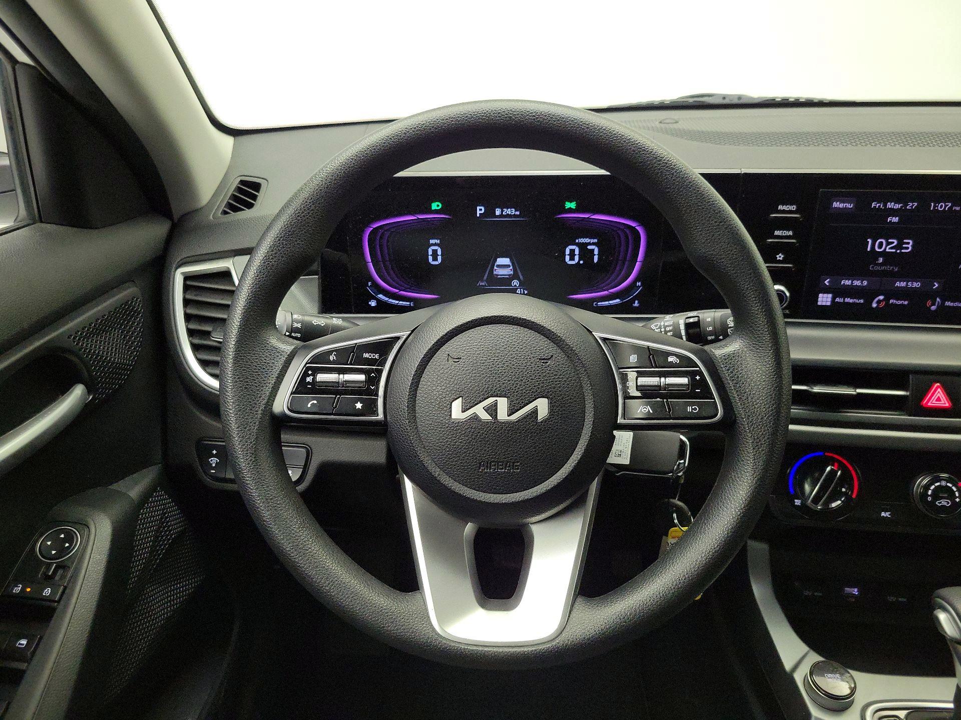 Thumbnail: 2024 Kia Seltos - 10