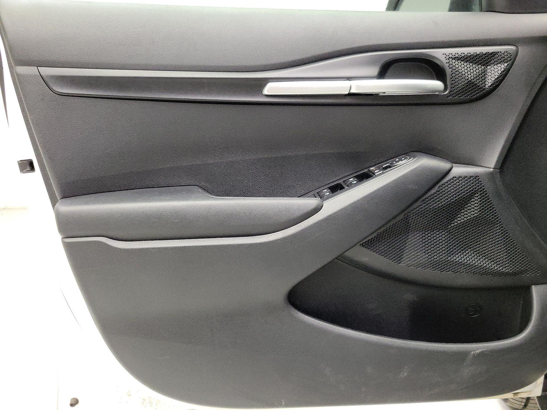 Thumbnail: 2024 Kia Seltos - 12