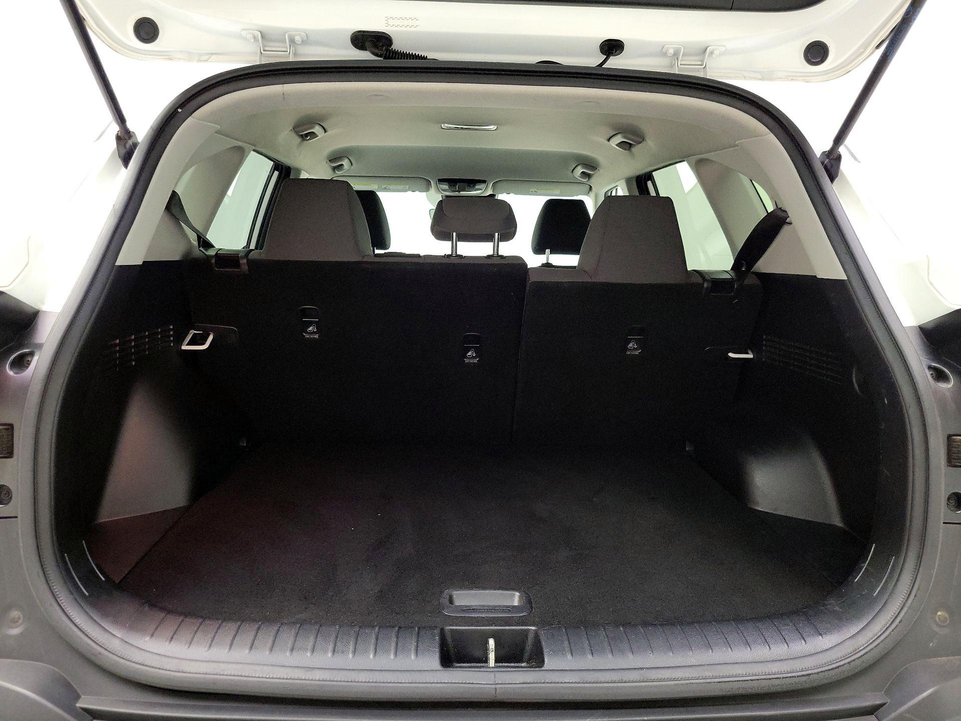 Thumbnail: 2024 Kia Seltos - 20