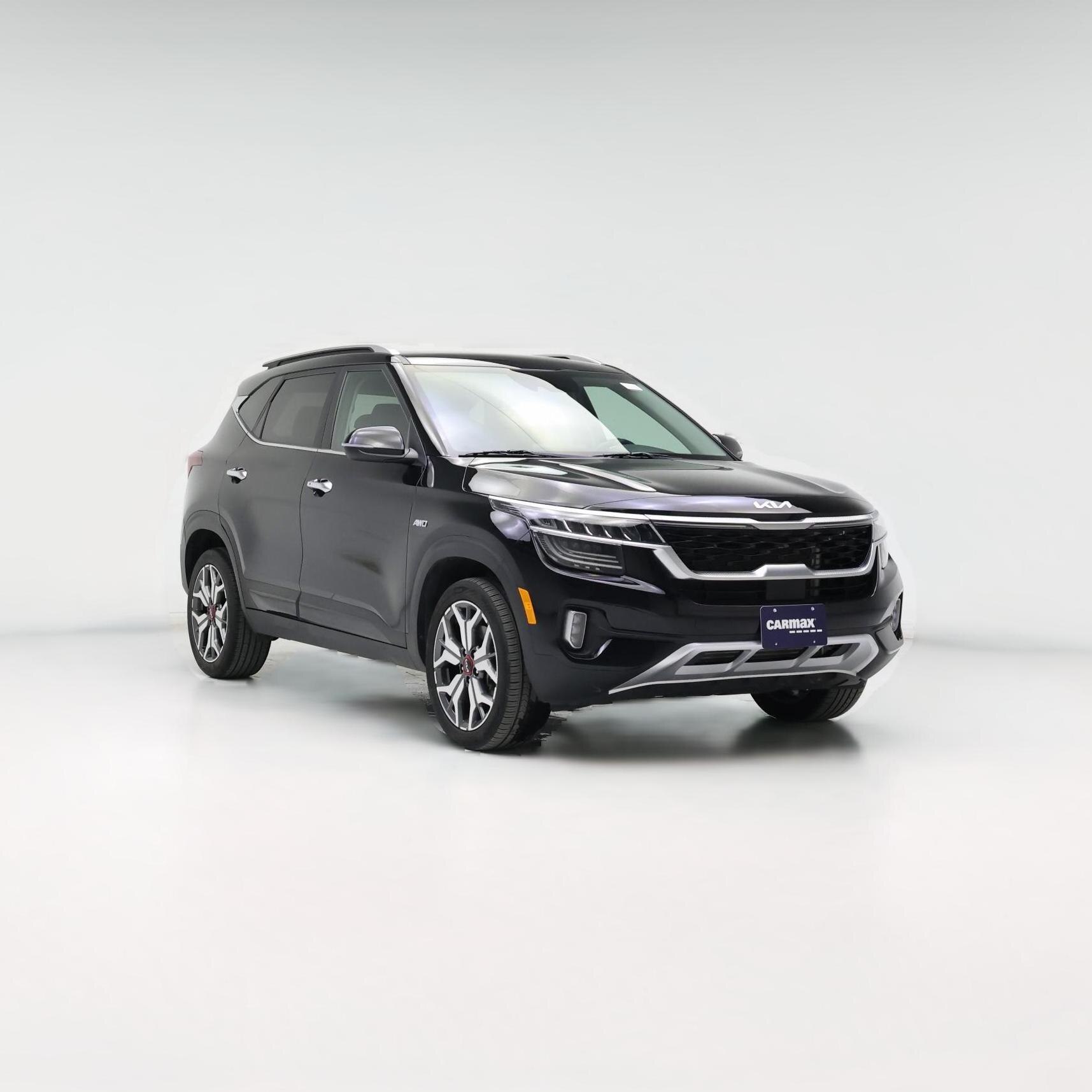 Thumbnail: 2023 Kia Seltos - 1