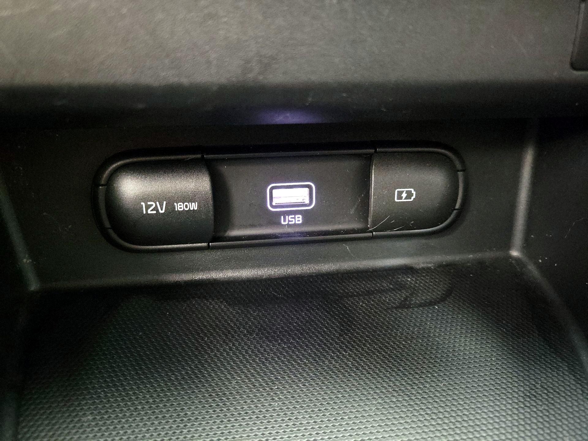 Thumbnail: 2023 Kia Seltos - 18