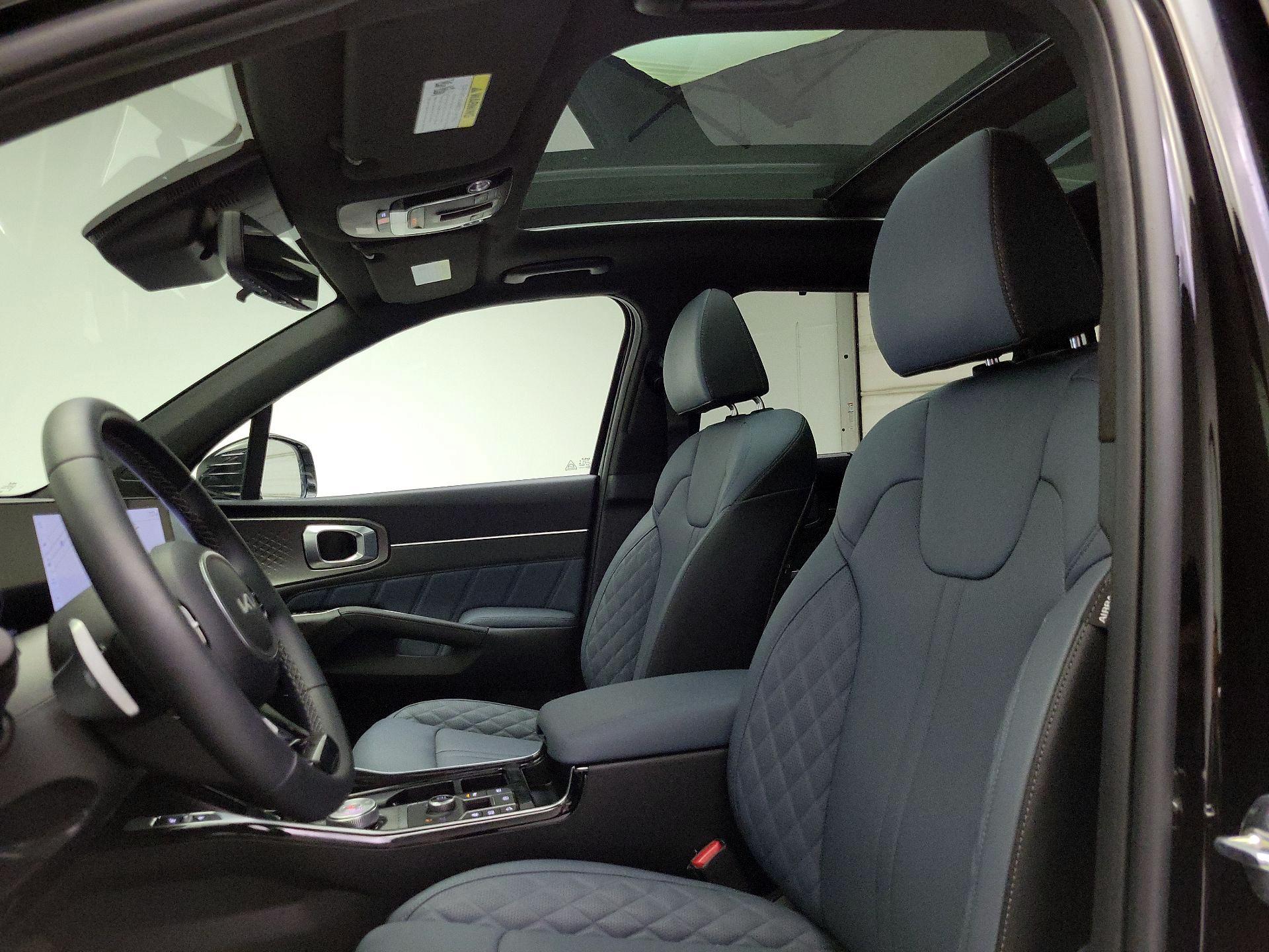 Thumbnail: 2025 Kia Sorento - 20