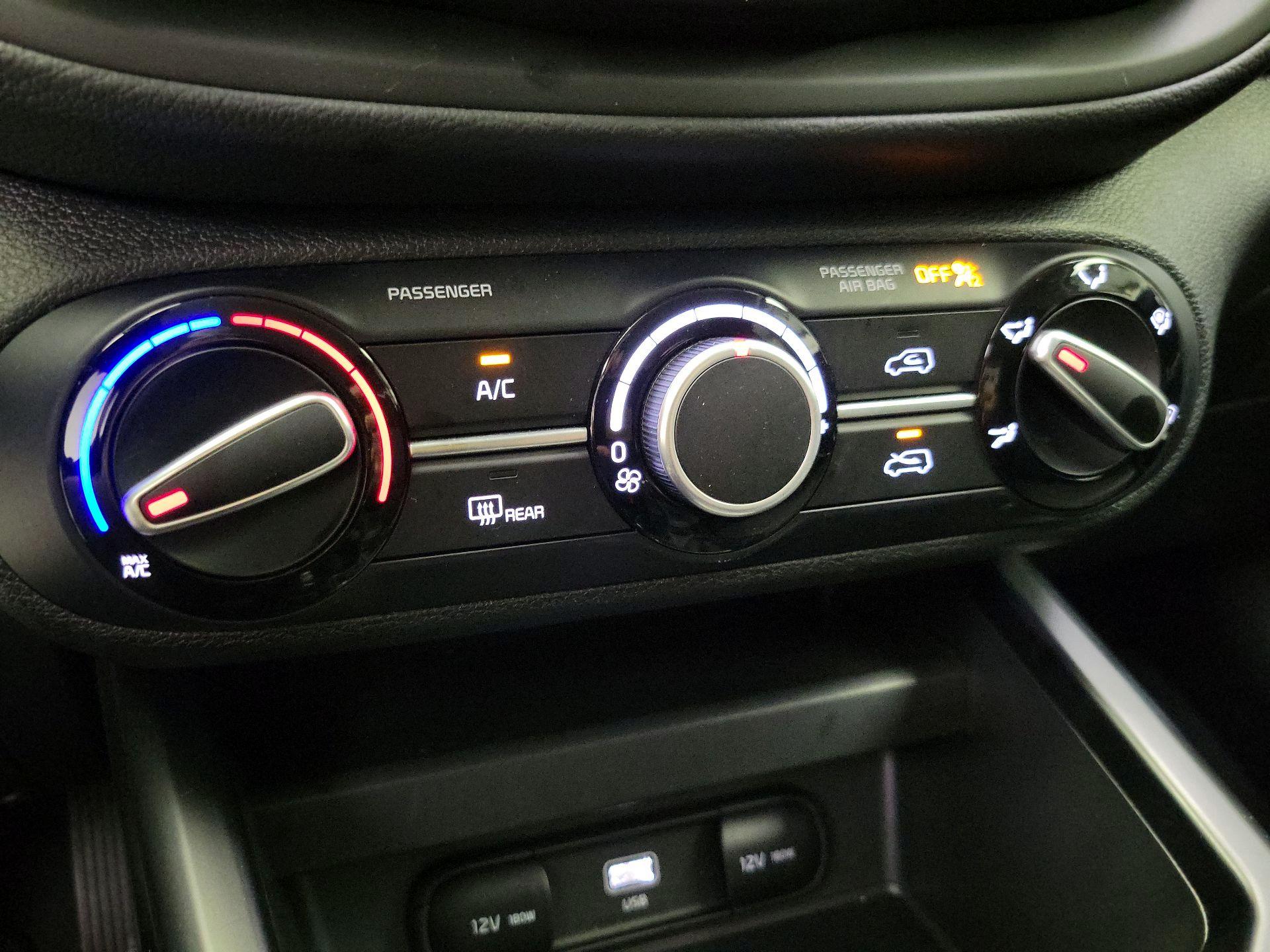 Thumbnail: 2025 Kia Soul - 16