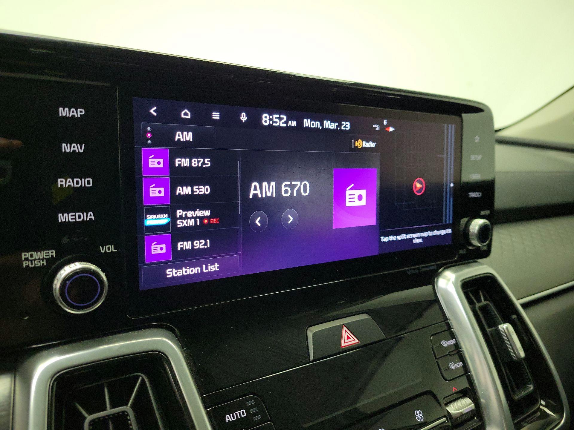 Thumbnail: 2023 Kia Sorento - 15