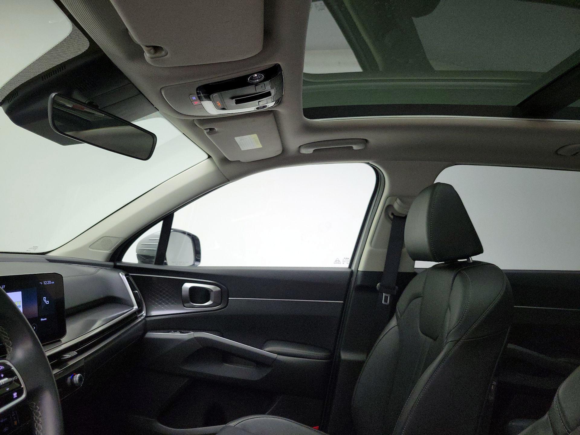 Thumbnail: 2024 Kia Sorento - 20