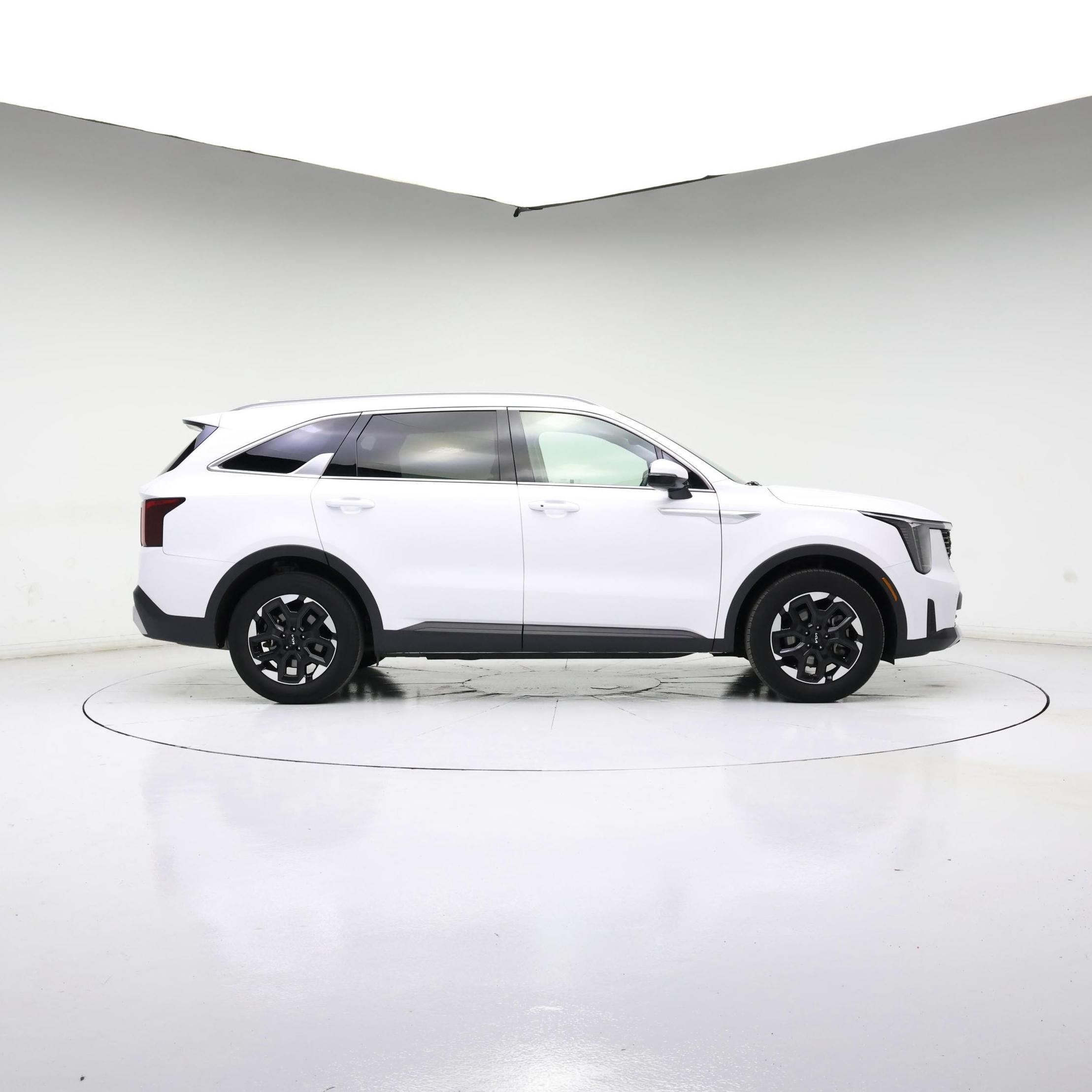 Thumbnail: 2024 Kia Sorento - 7