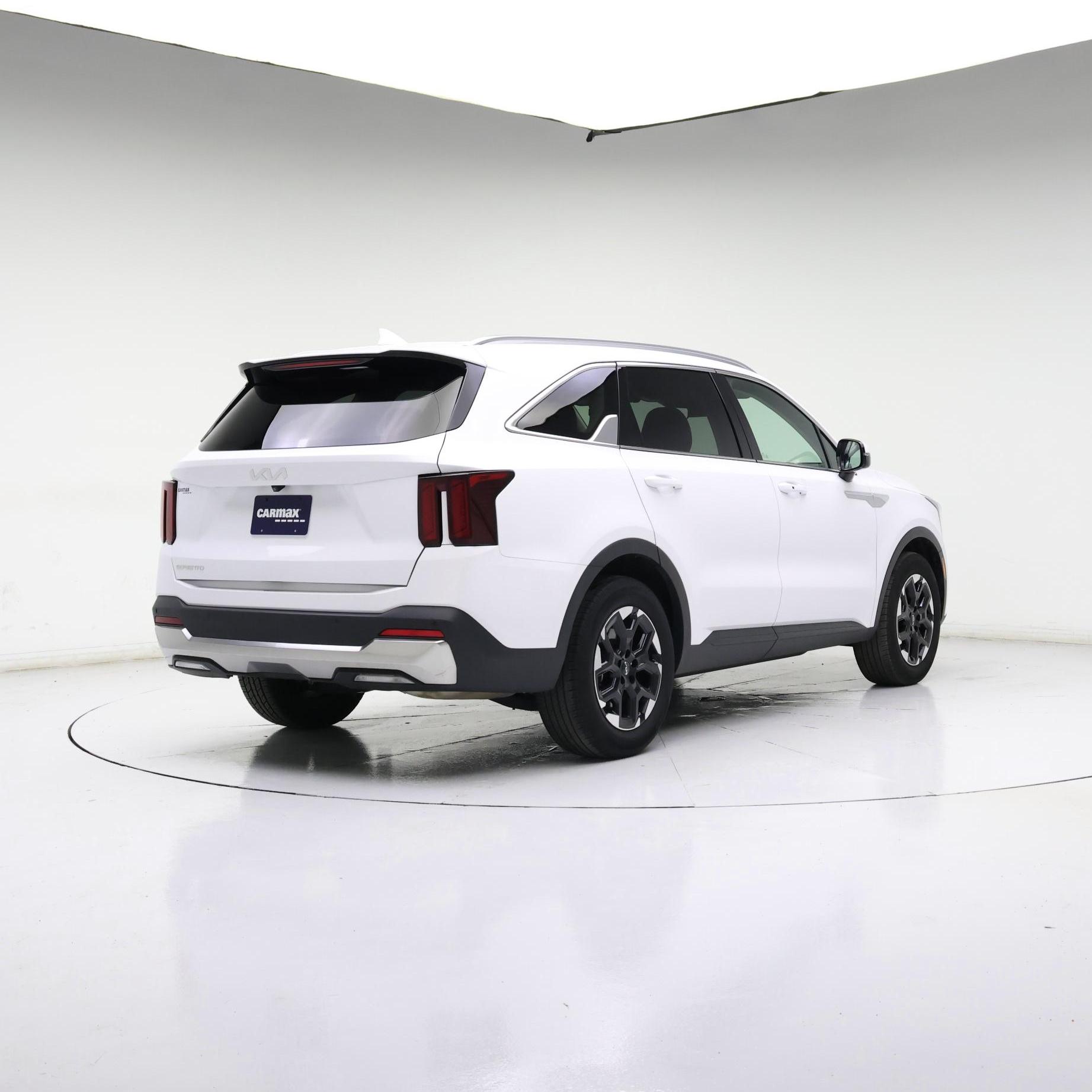 Thumbnail: 2024 Kia Sorento - 8