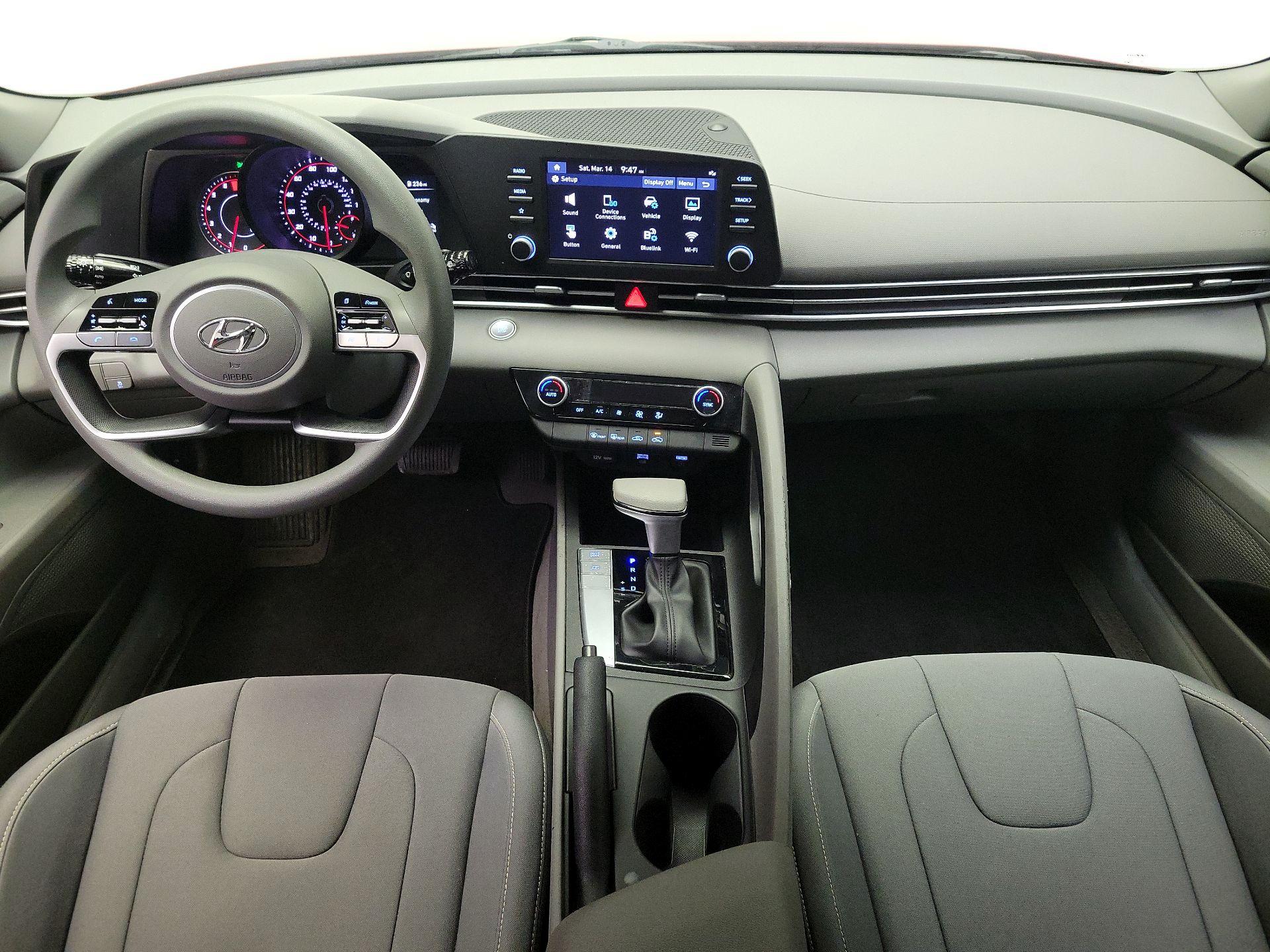 Thumbnail: 2023 Hyundai Elantra - 9