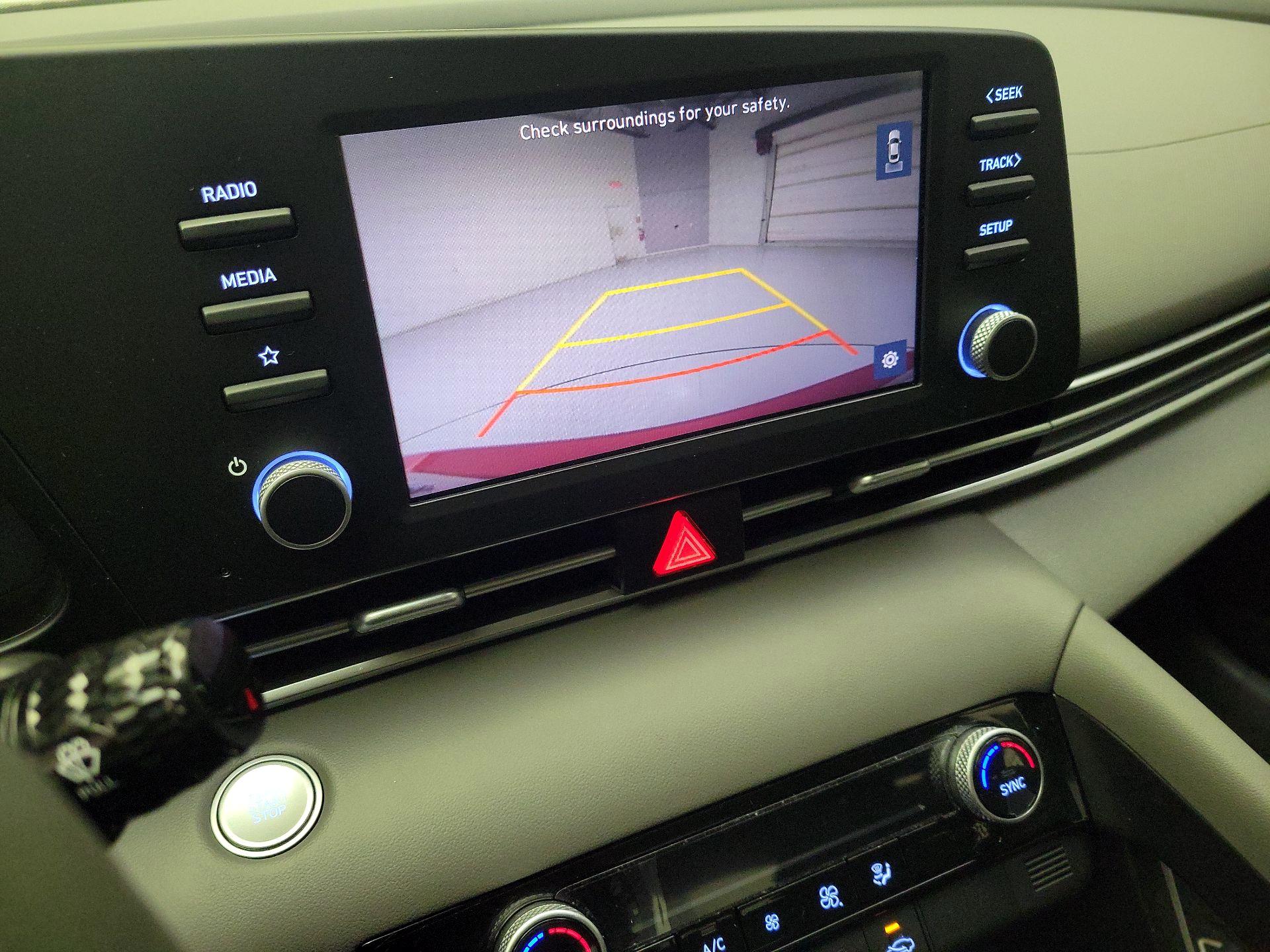 Thumbnail: 2023 Hyundai Elantra - 14