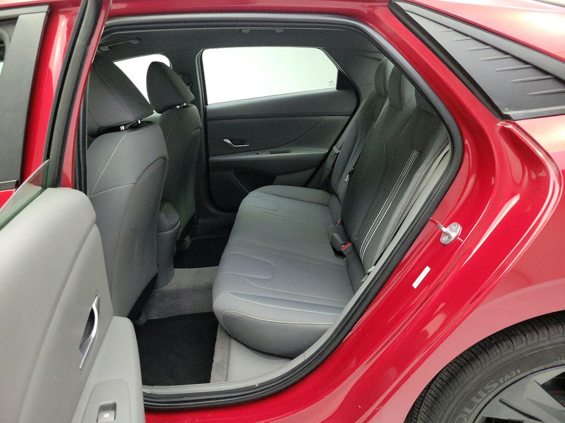 Thumbnail: 2023 Hyundai Elantra - 19