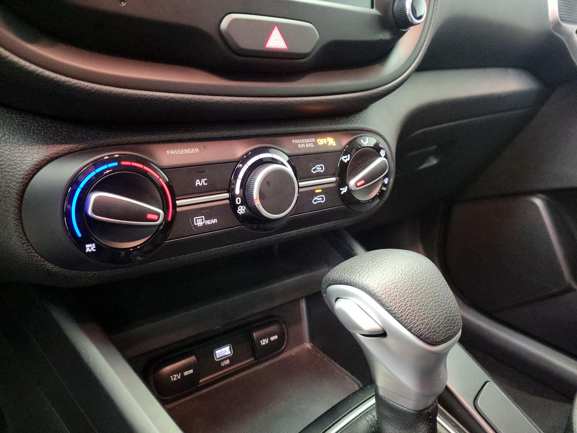 Thumbnail: 2025 Kia Soul - 16