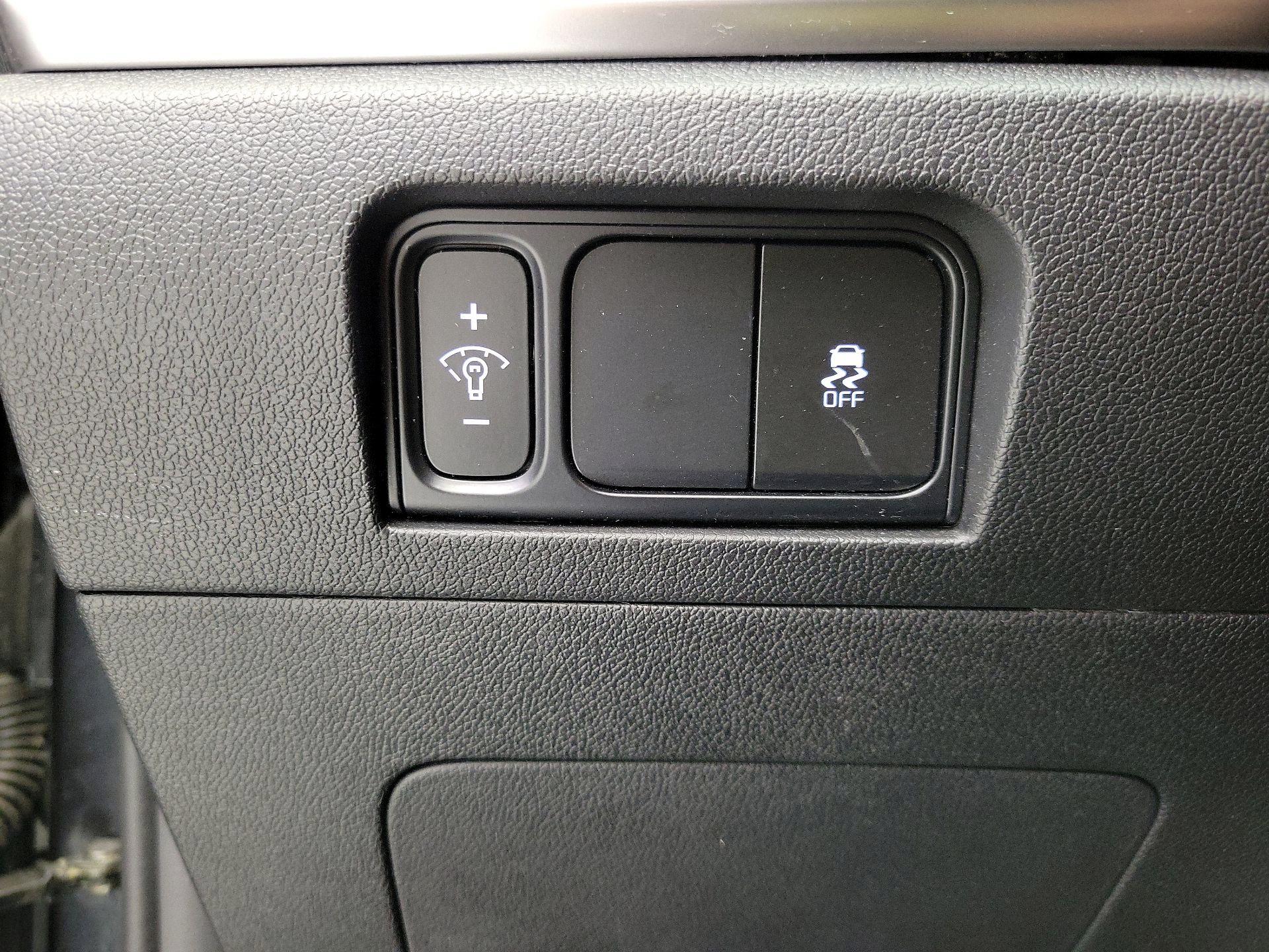 Thumbnail: 2024 Kia Sorento - 13