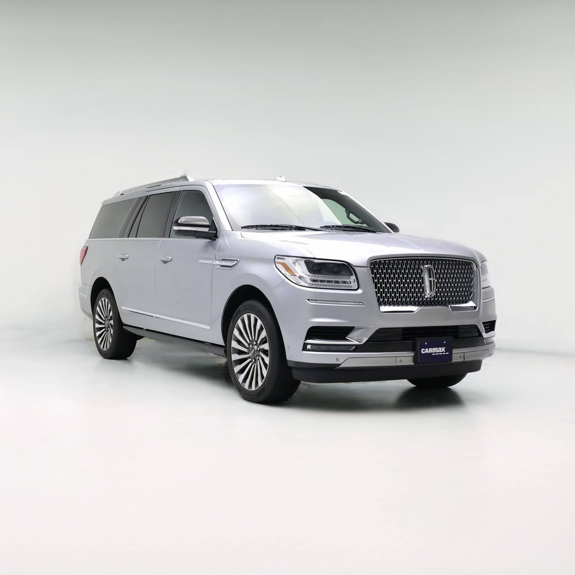 Thumbnail: 2021 Lincoln Navigator L - 1