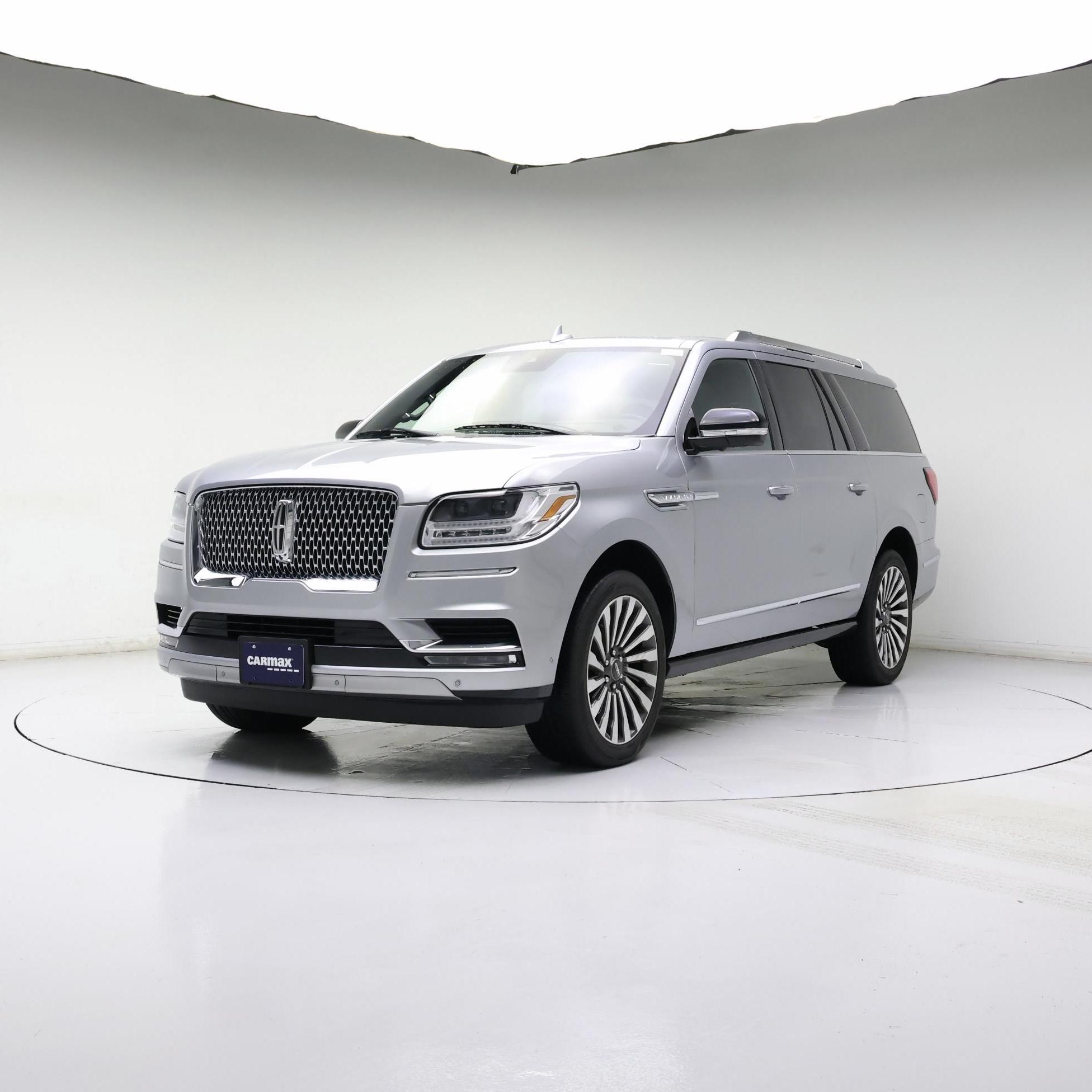 Thumbnail: 2021 Lincoln Navigator L - 4