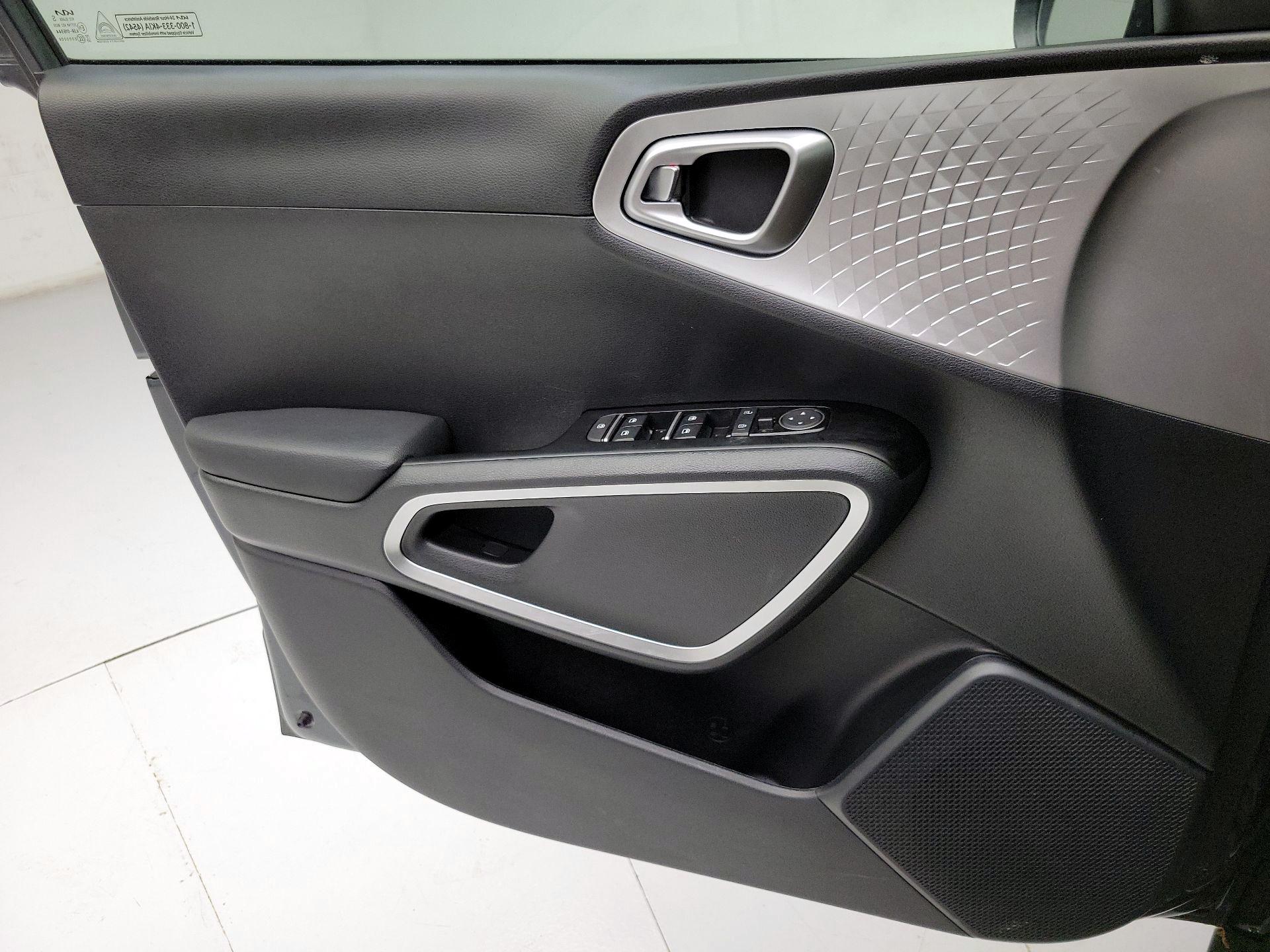 Thumbnail: 2025 Kia Soul - 12