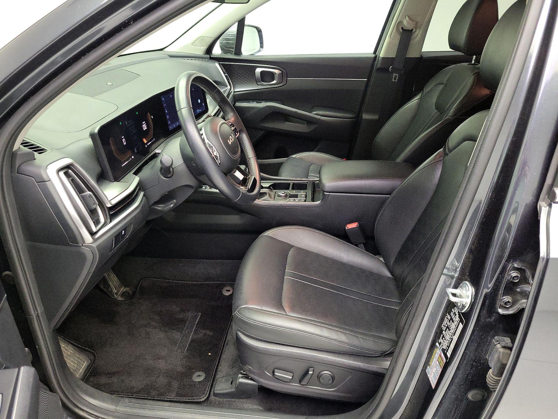 Thumbnail: 2024 Kia Sorento - 11