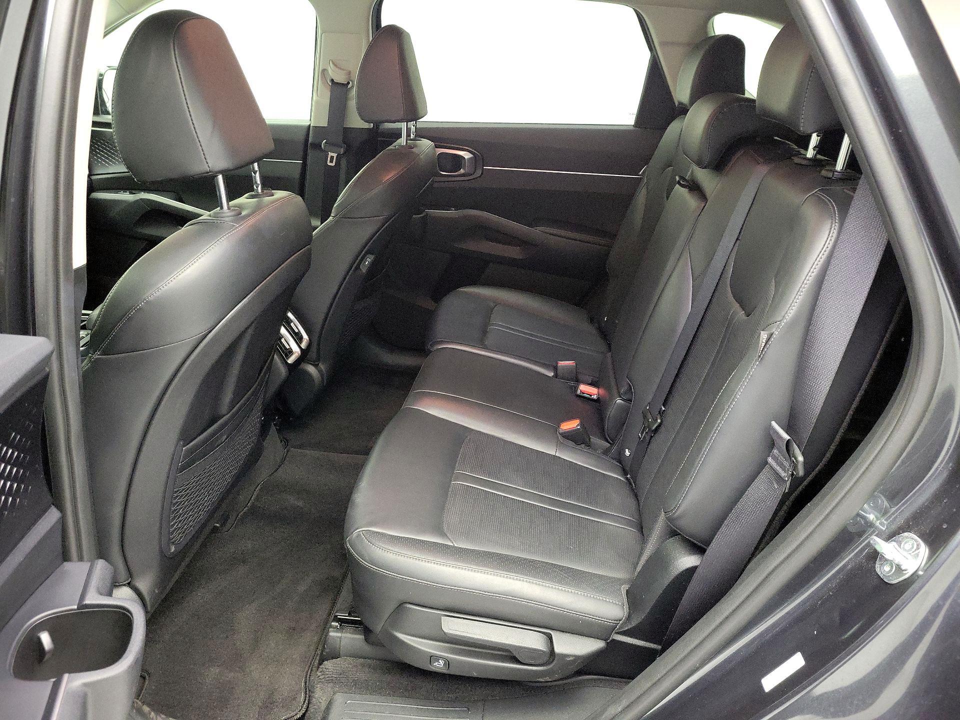 Thumbnail: 2024 Kia Sorento - 20